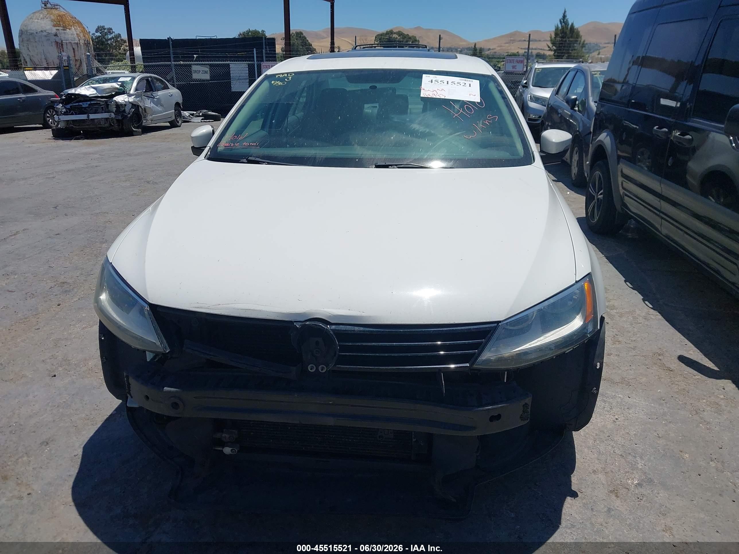 2012 Volkswagen Jetta 2.5l Se White vin: 3VWDP7AJ6CM417862