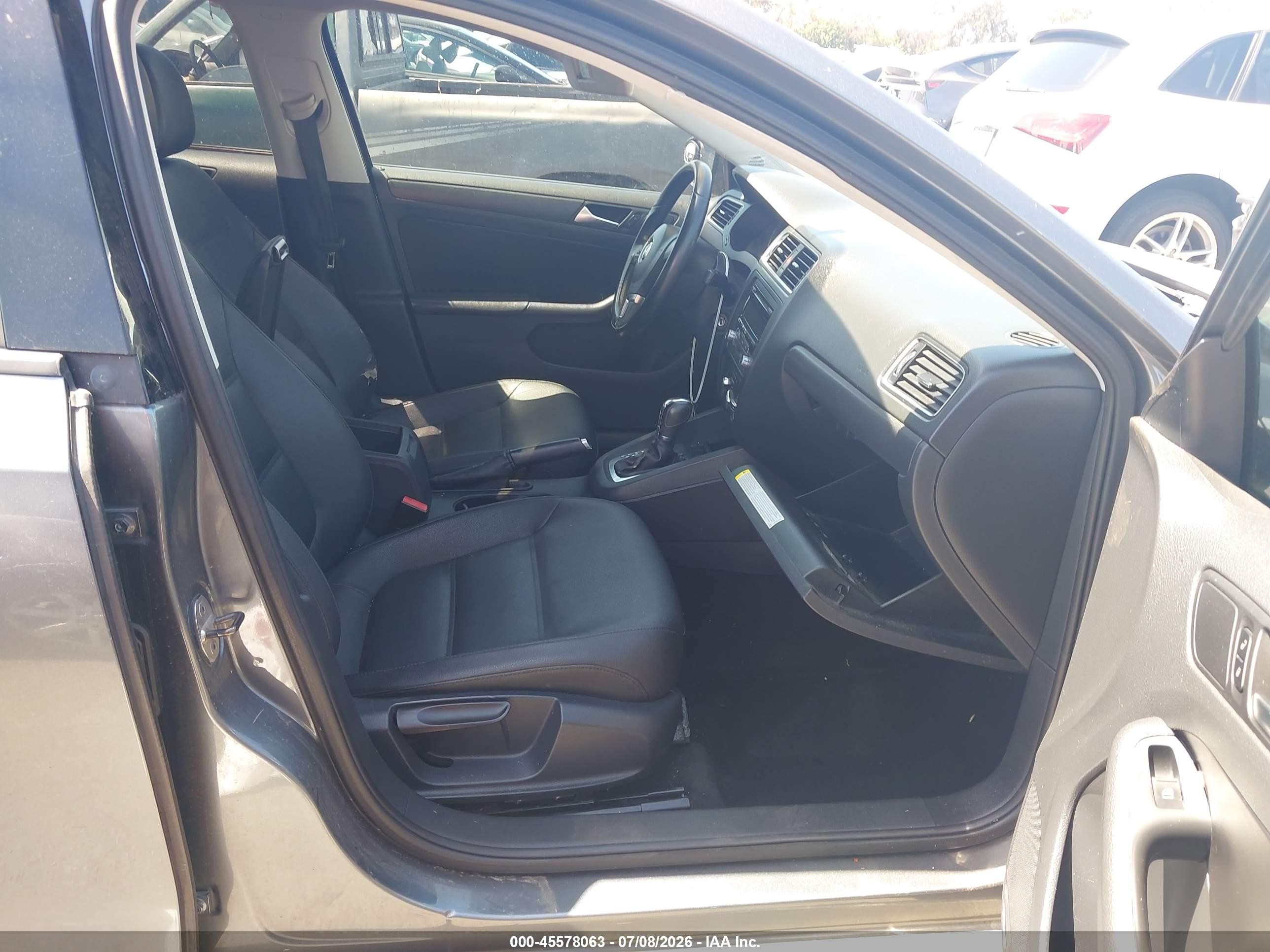 2012 Volkswagen Jetta 2.5l Se Gray vin: 3VWDP7AJ6CM451655