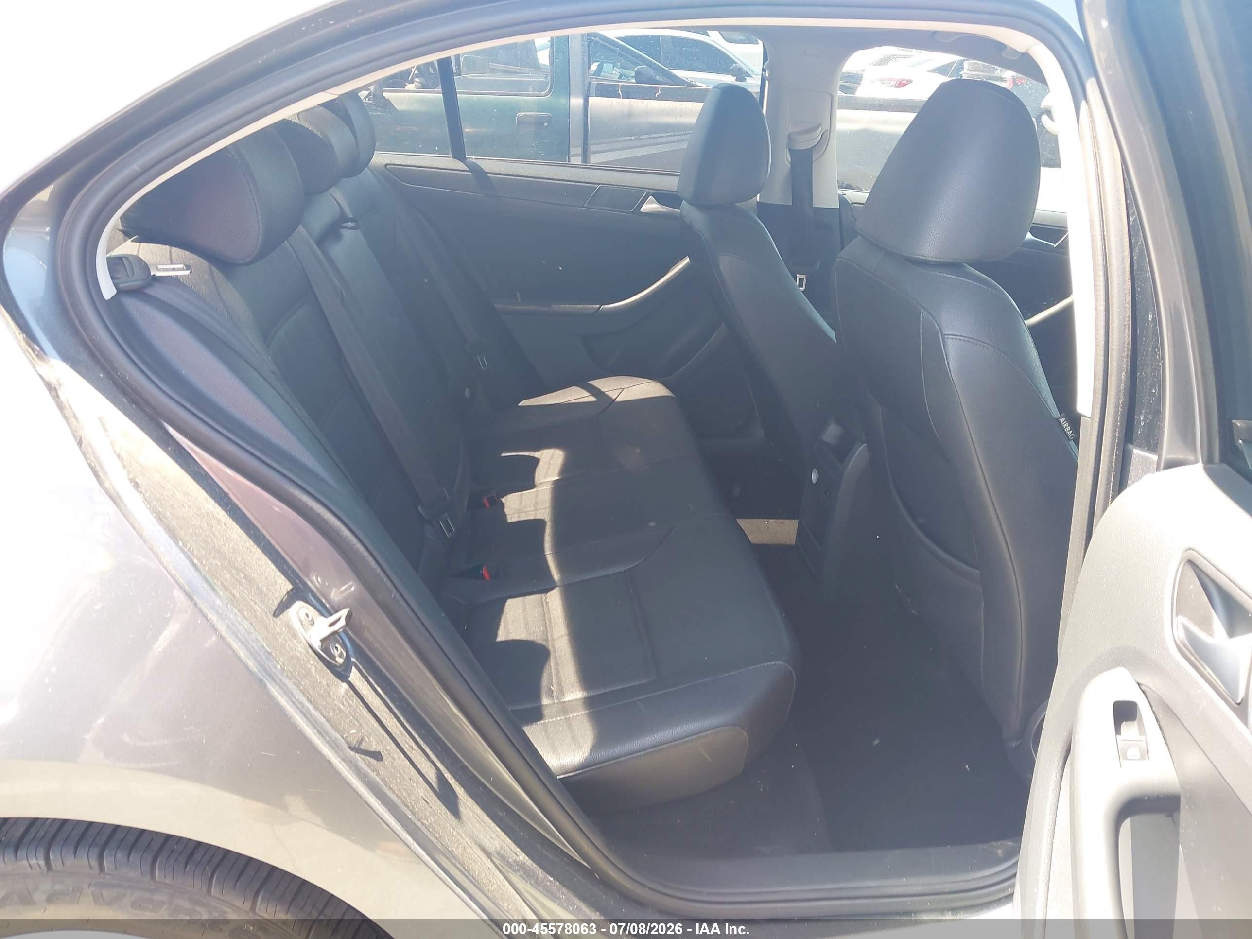 2012 Volkswagen Jetta 2.5l Se Gray vin: 3VWDP7AJ6CM451655