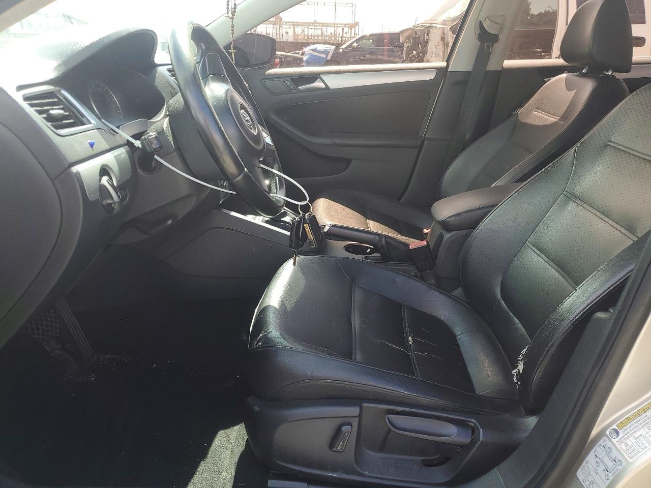 2013 Volkswagen Jetta Se Gold vin: 3VWDP7AJ6DM223611