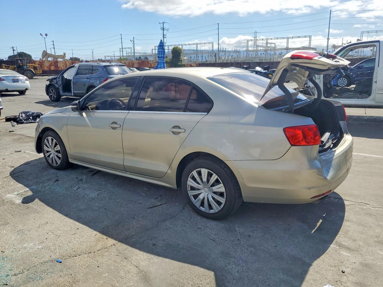 2013 Volkswagen Jetta Se Gold vin: 3VWDP7AJ6DM223611