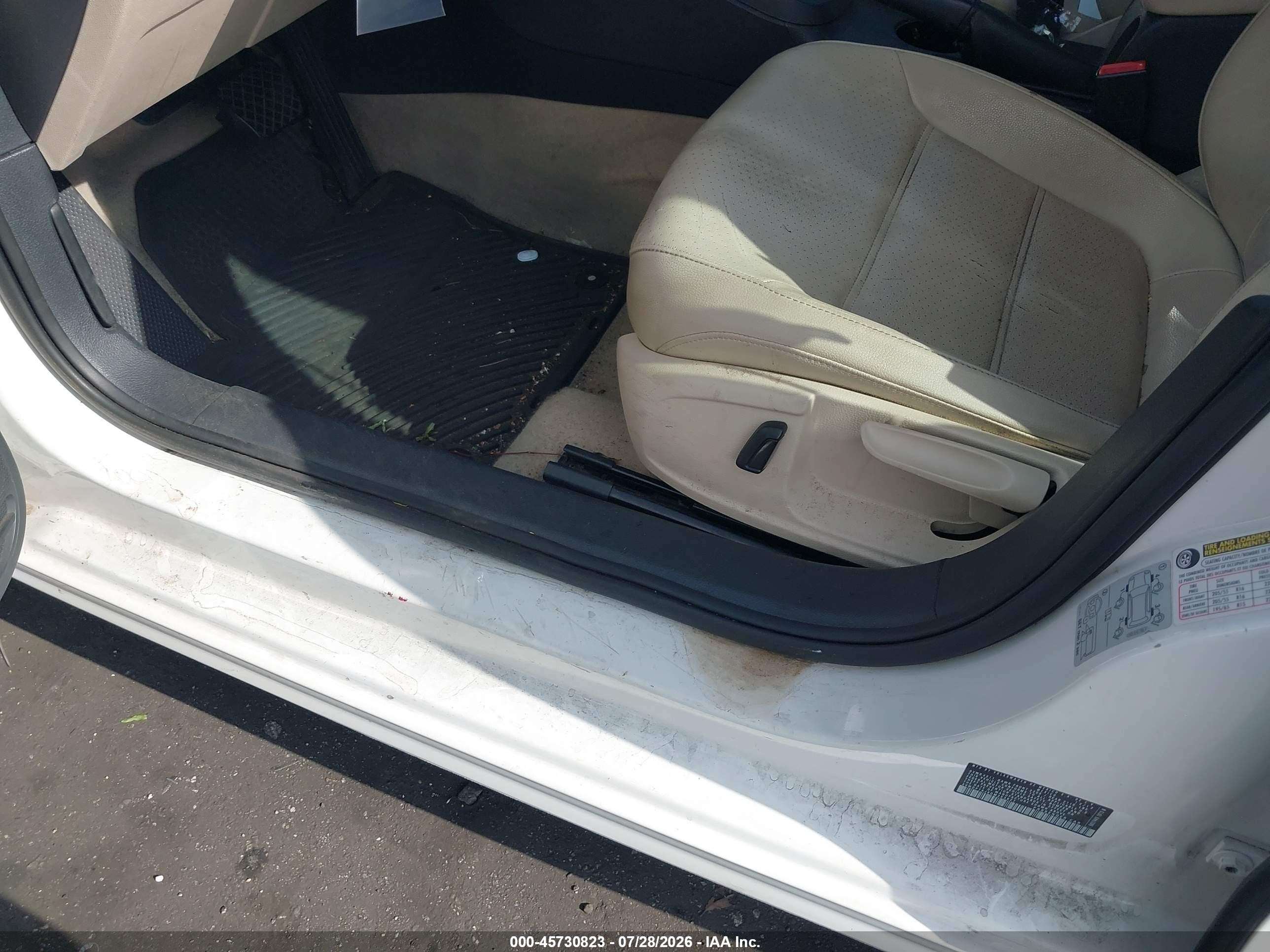 2013 Volkswagen Jetta 2.5l Se White vin: 3VWDP7AJ6DM253627