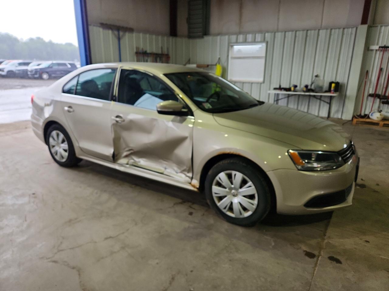 2013 Volkswagen Jetta Se Tan vin: 3VWDP7AJ6DM281914