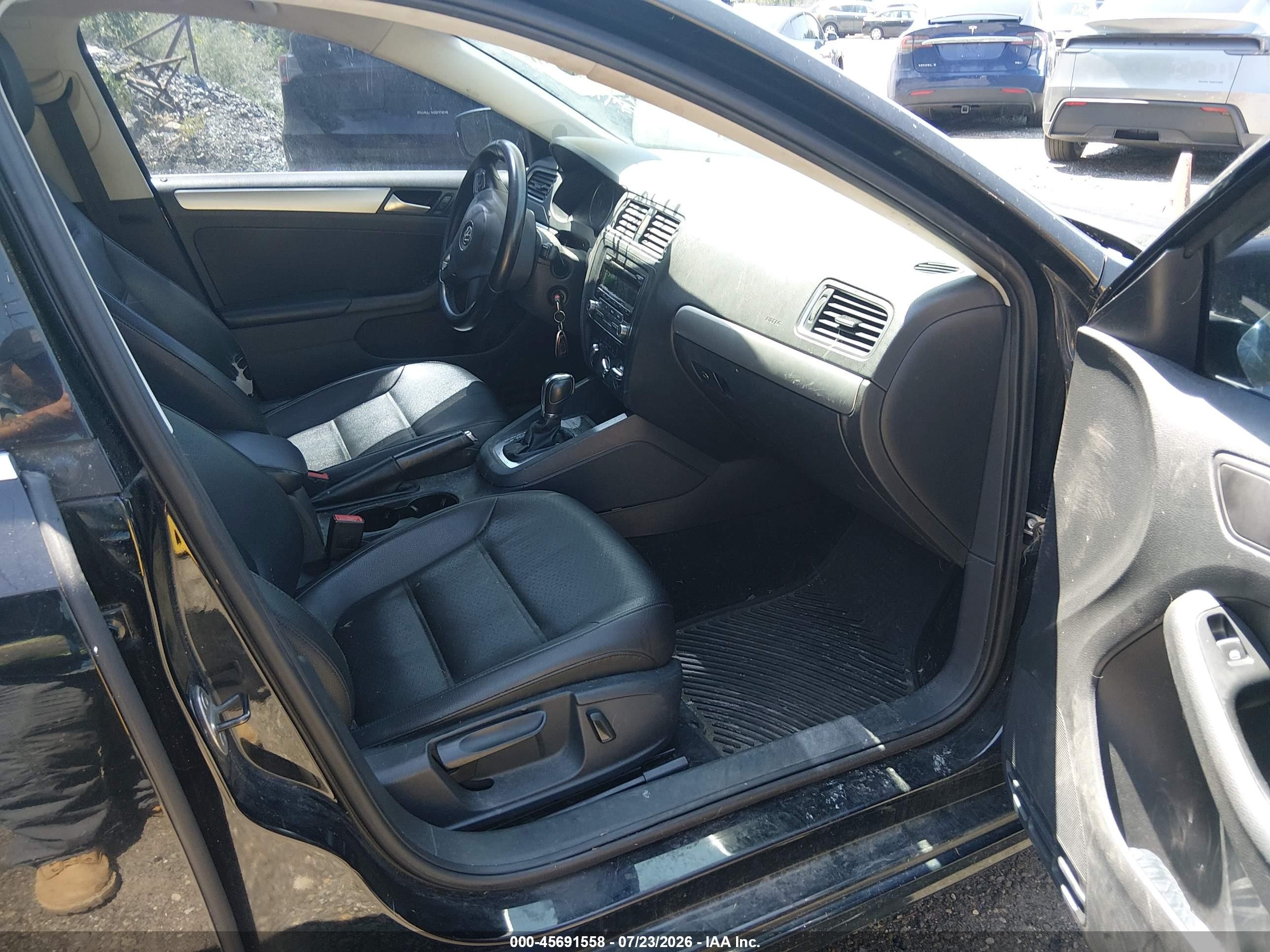 2013 Volkswagen Jetta 2.5l Se Black vin: 3VWDP7AJ6DM286188