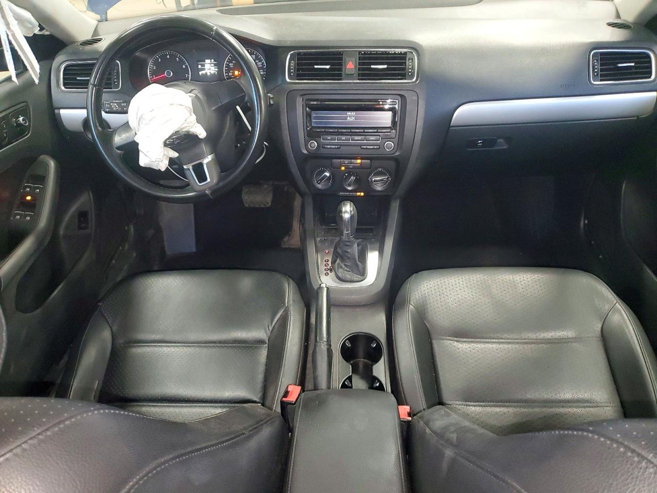 2013 Volkswagen Jetta Se Blue vin: 3VWDP7AJ6DM287907