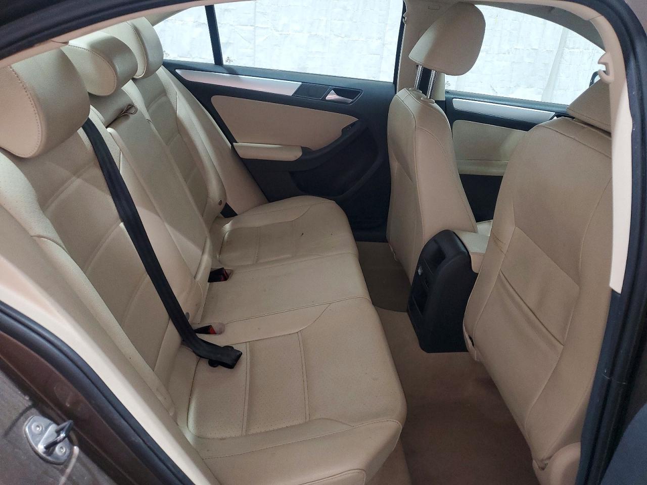 2013 Volkswagen Jetta Se Коричневый vin: 3VWDP7AJ6DM294677