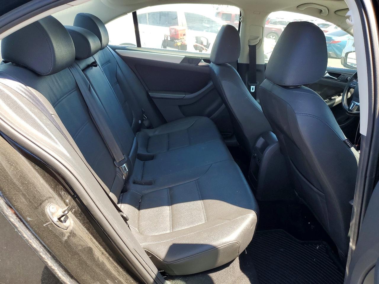 2013 Volkswagen Jetta Se Черный vin: 3VWDP7AJ6DM350553