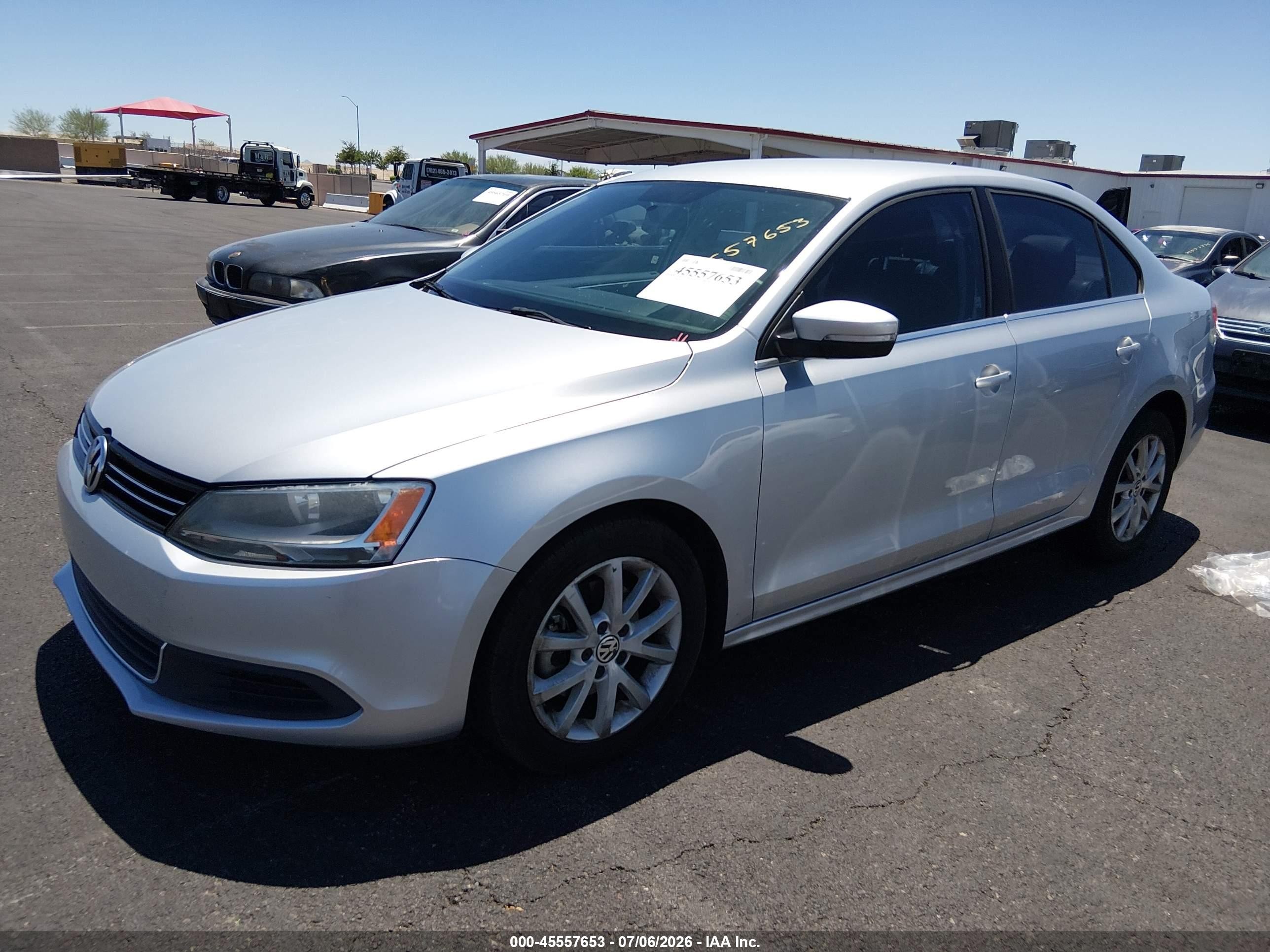 2013 Volkswagen Jetta 2.5l Se Серебряный vin: 3VWDP7AJ6DM409472