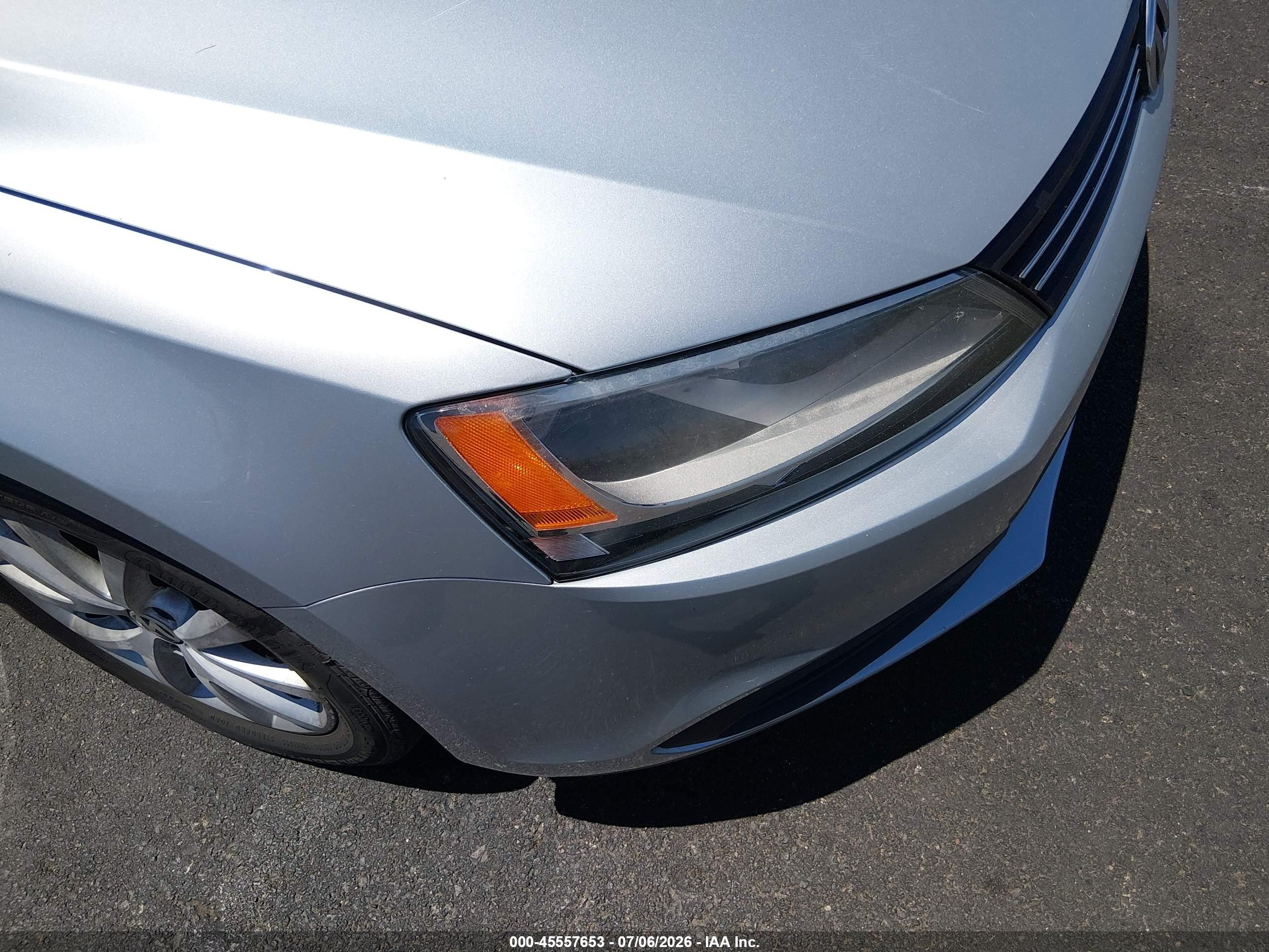 2013 Volkswagen Jetta 2.5l Se Серебряный vin: 3VWDP7AJ6DM409472