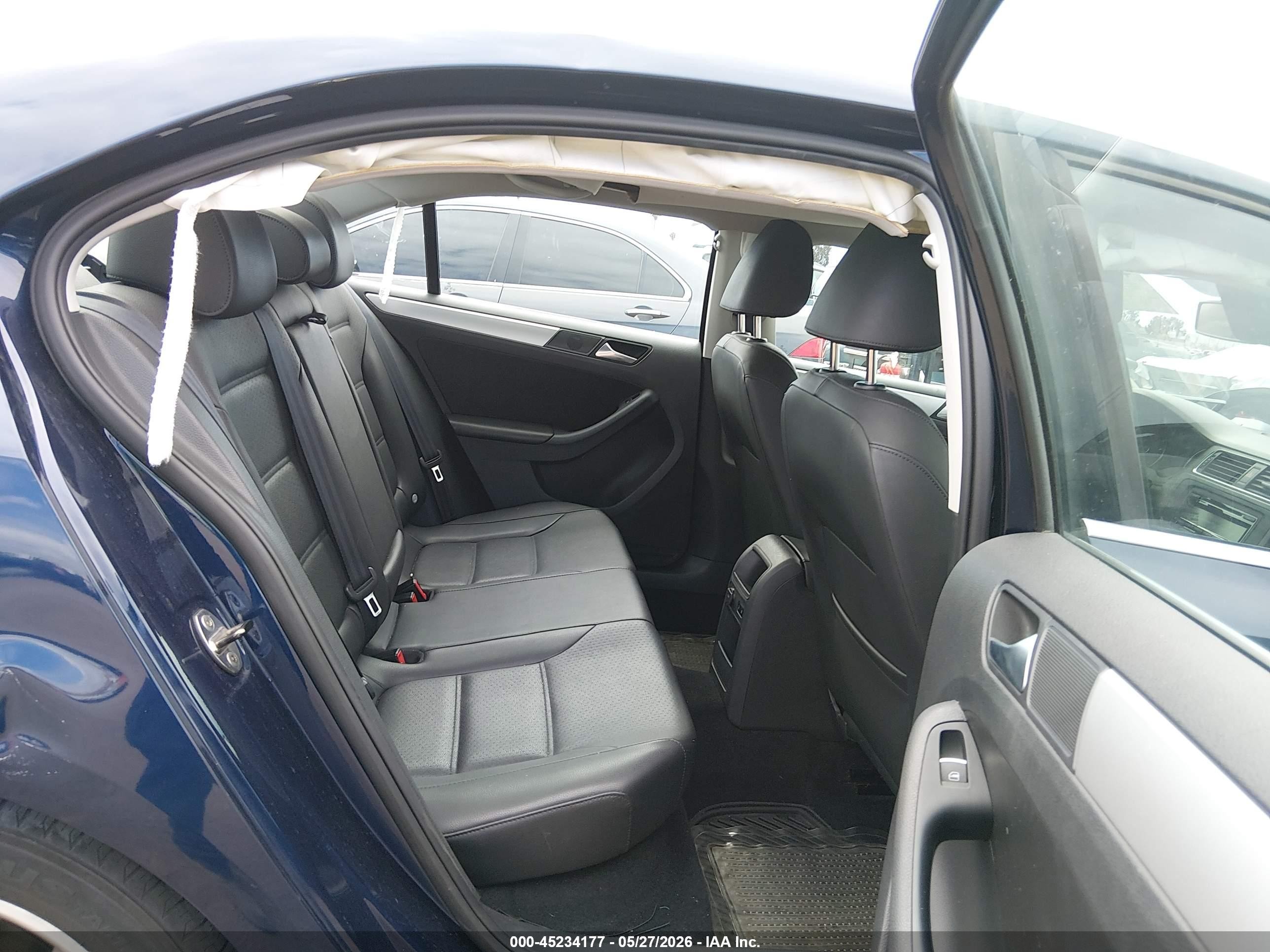 2013 Volkswagen Jetta 2.5l Se Синий vin: 3VWDP7AJ6DM429883