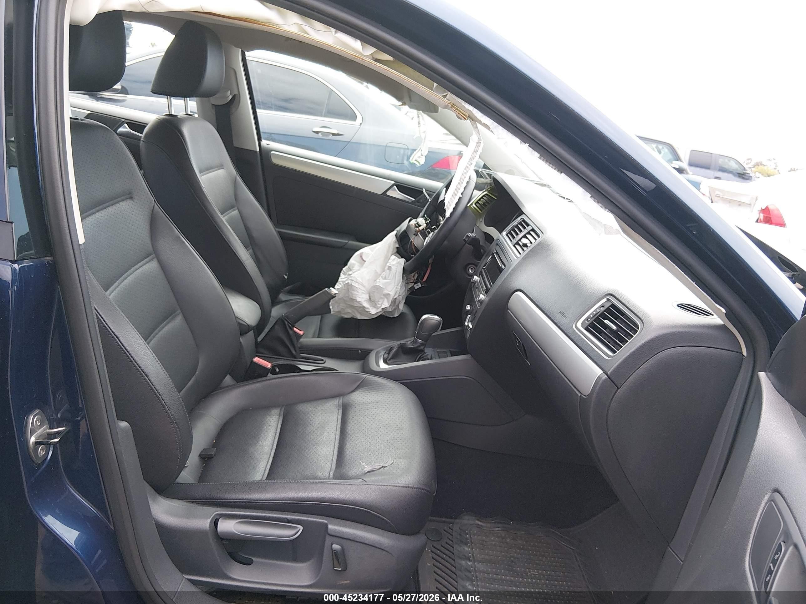 2013 Volkswagen Jetta 2.5l Se Синий vin: 3VWDP7AJ6DM429883