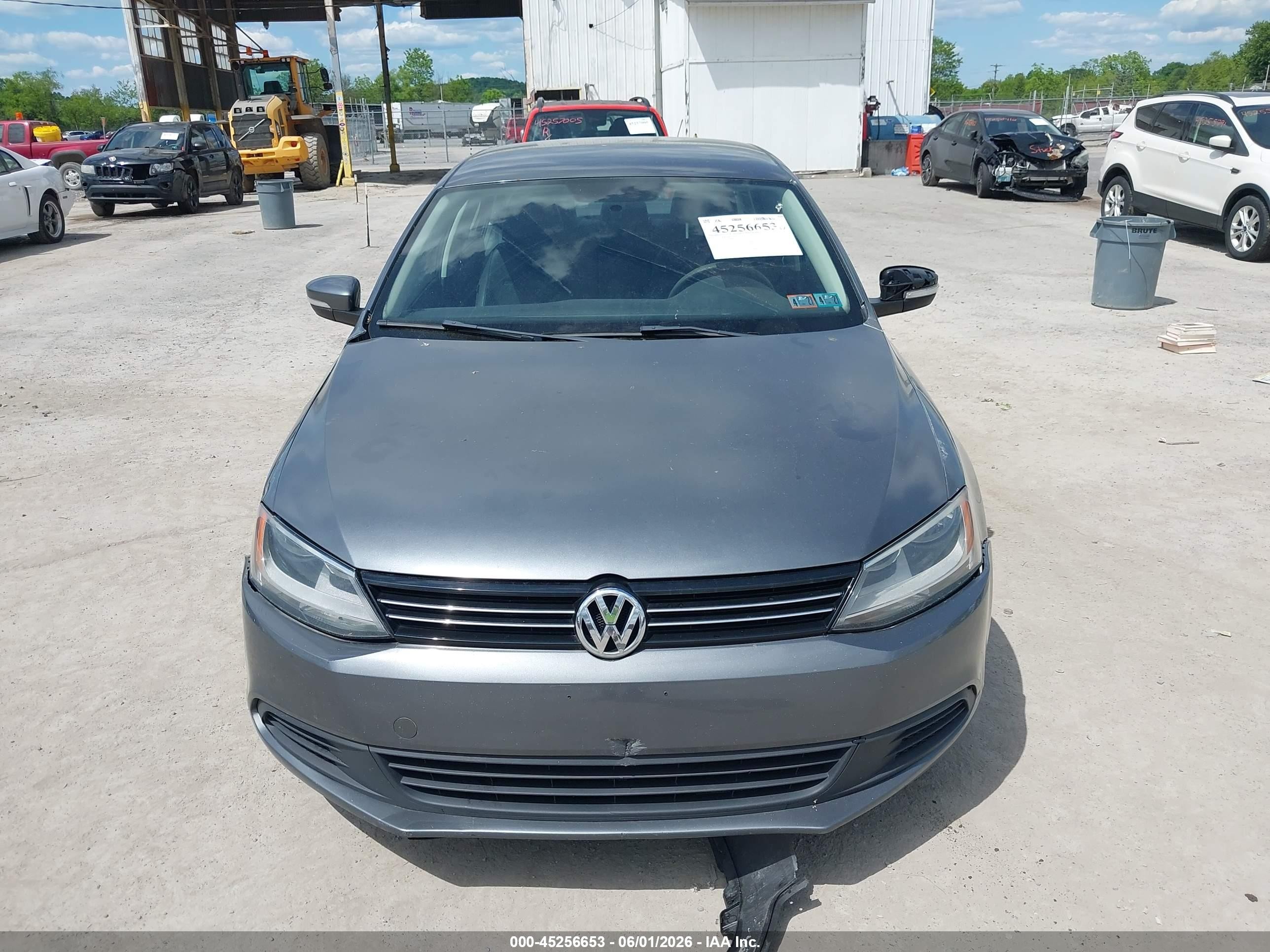 2012 Volkswagen Jetta 2.5l Se Gray vin: 3VWDP7AJ7CM020869
