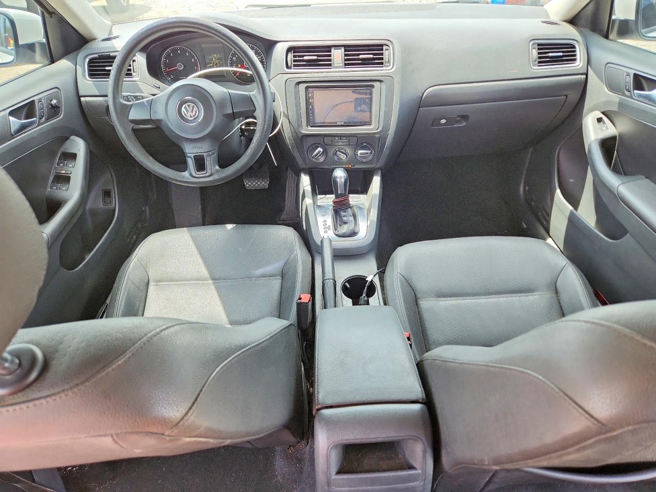 2012 Volkswagen Jetta Se White vin: 3VWDP7AJ7CM085995