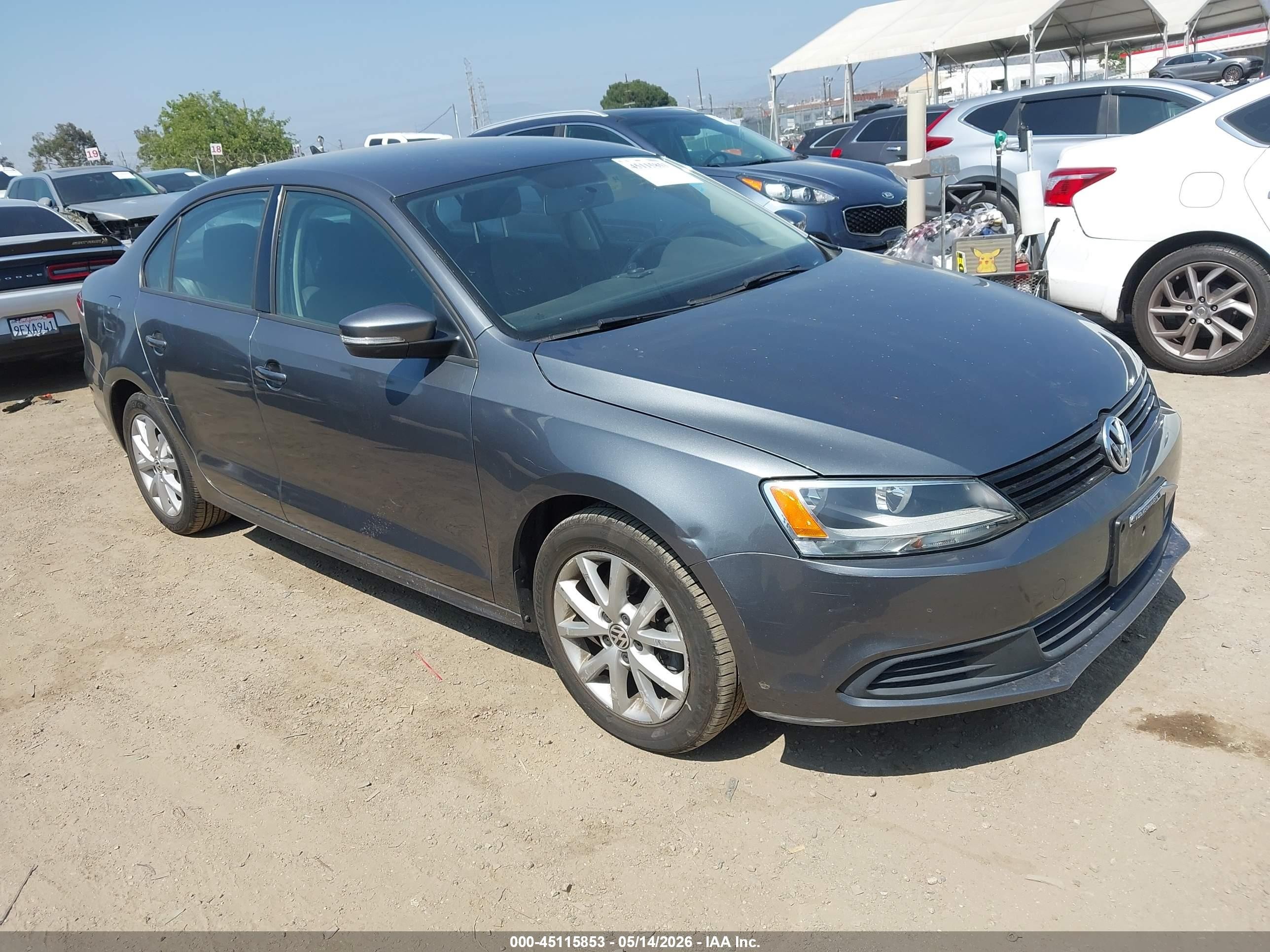 2012 Volkswagen Jetta 2.5l Se Серый vin: 3VWDP7AJ7CM320945