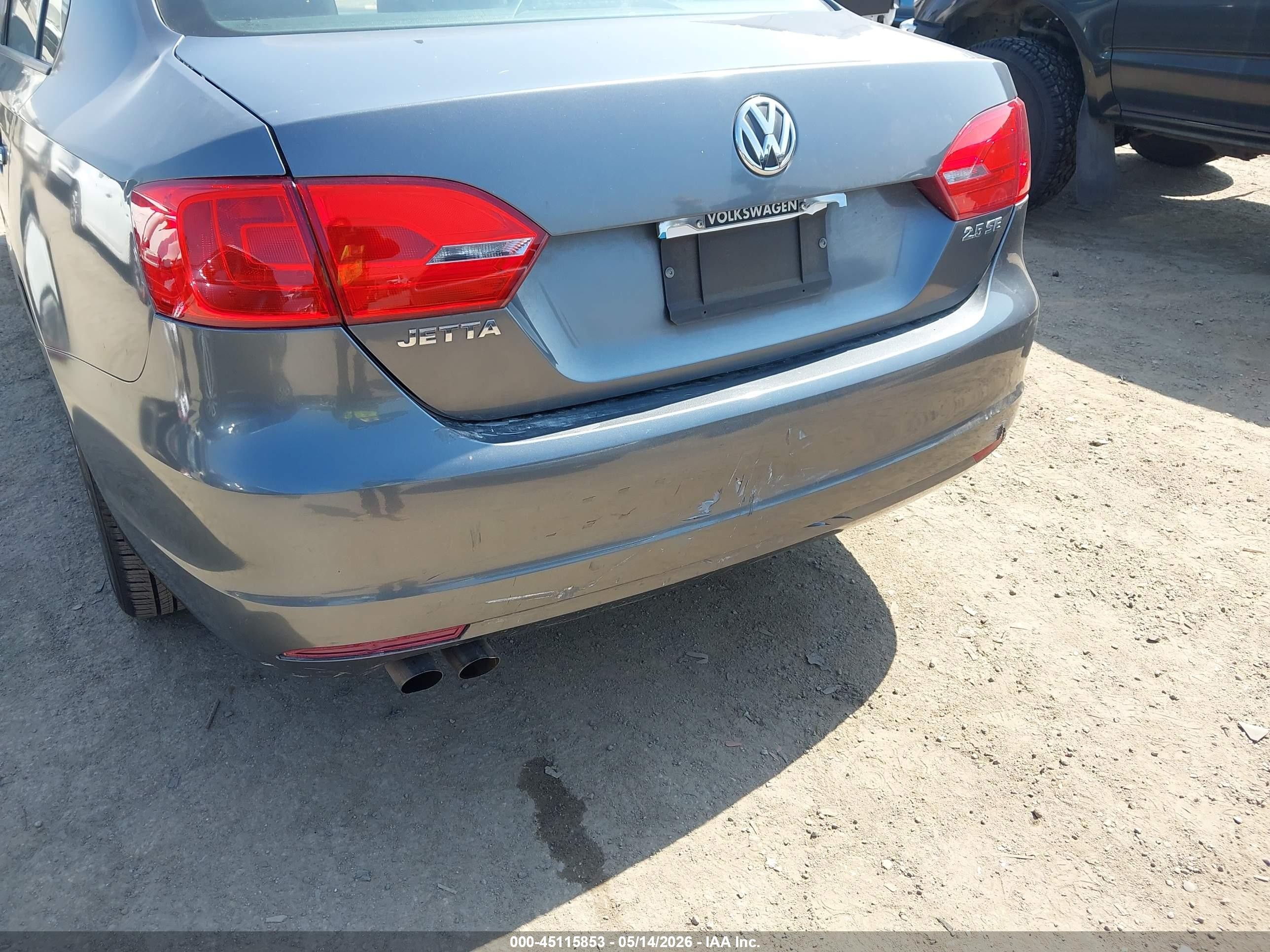 2012 Volkswagen Jetta 2.5l Se Gray vin: 3VWDP7AJ7CM320945