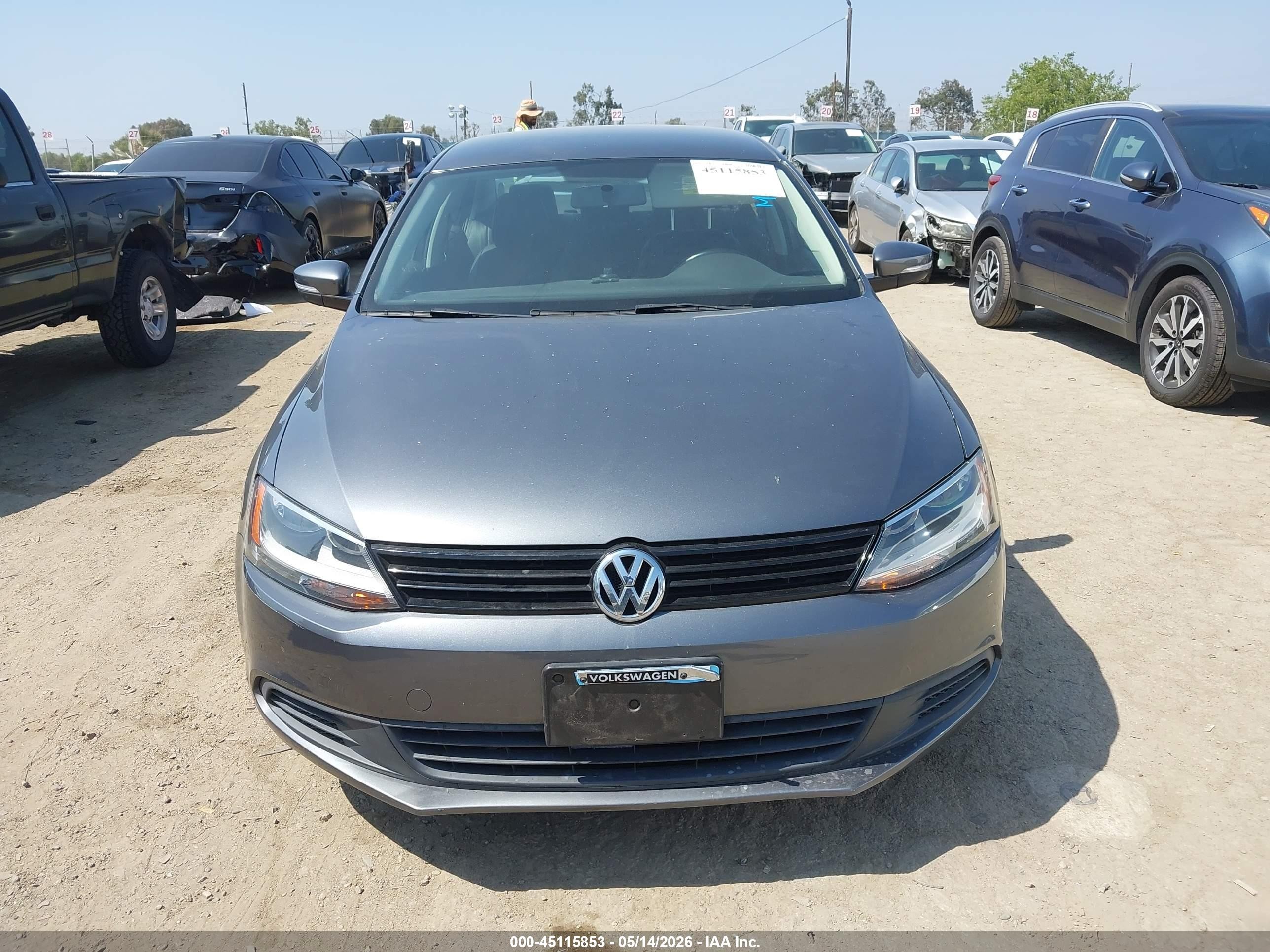 2012 Volkswagen Jetta 2.5l Se Gray vin: 3VWDP7AJ7CM320945