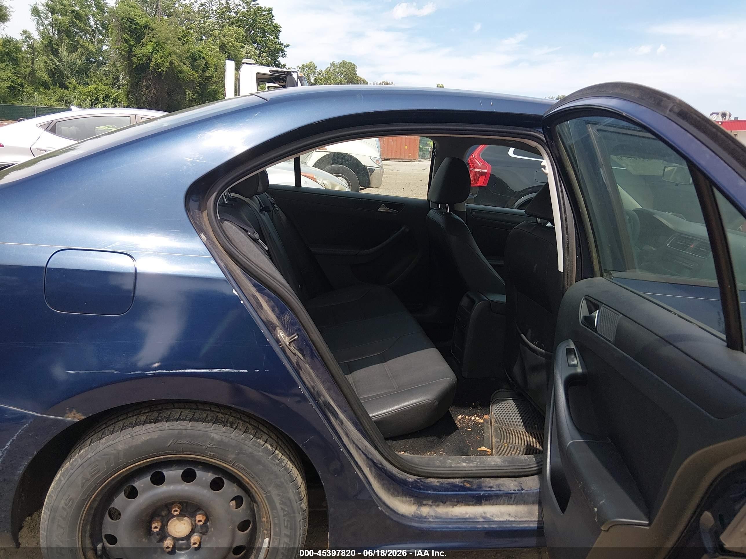 2012 Volkswagen Jetta 2.5l Se Синий vin: 3VWDP7AJ7CM386251