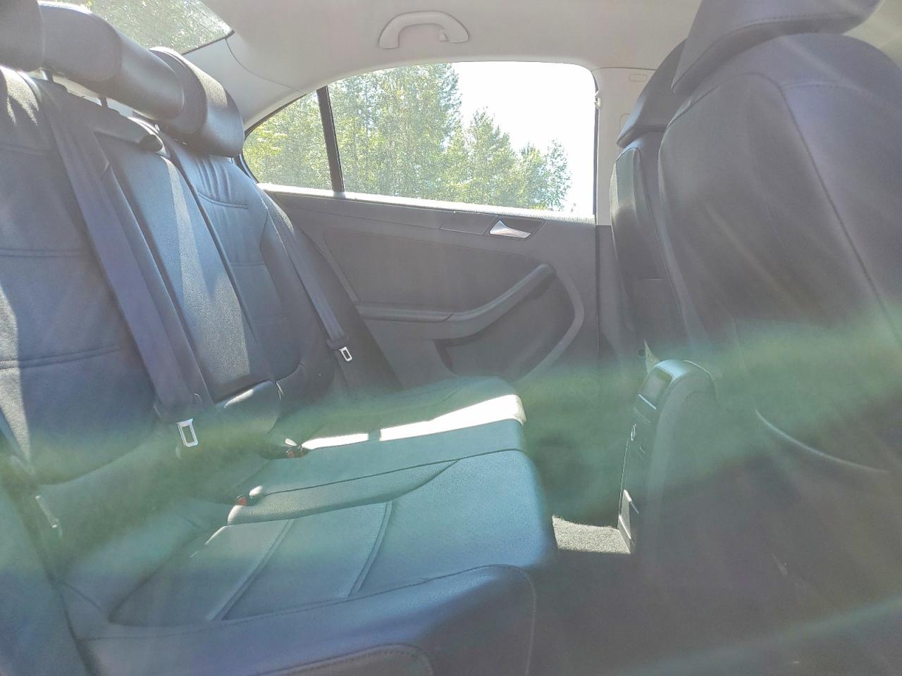 2012 Volkswagen Jetta Se Silver vin: 3VWDP7AJ7CM452488