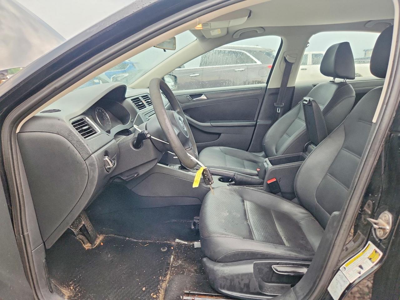 2012 Volkswagen Jetta Se Black vin: 3VWDP7AJ7CM463037