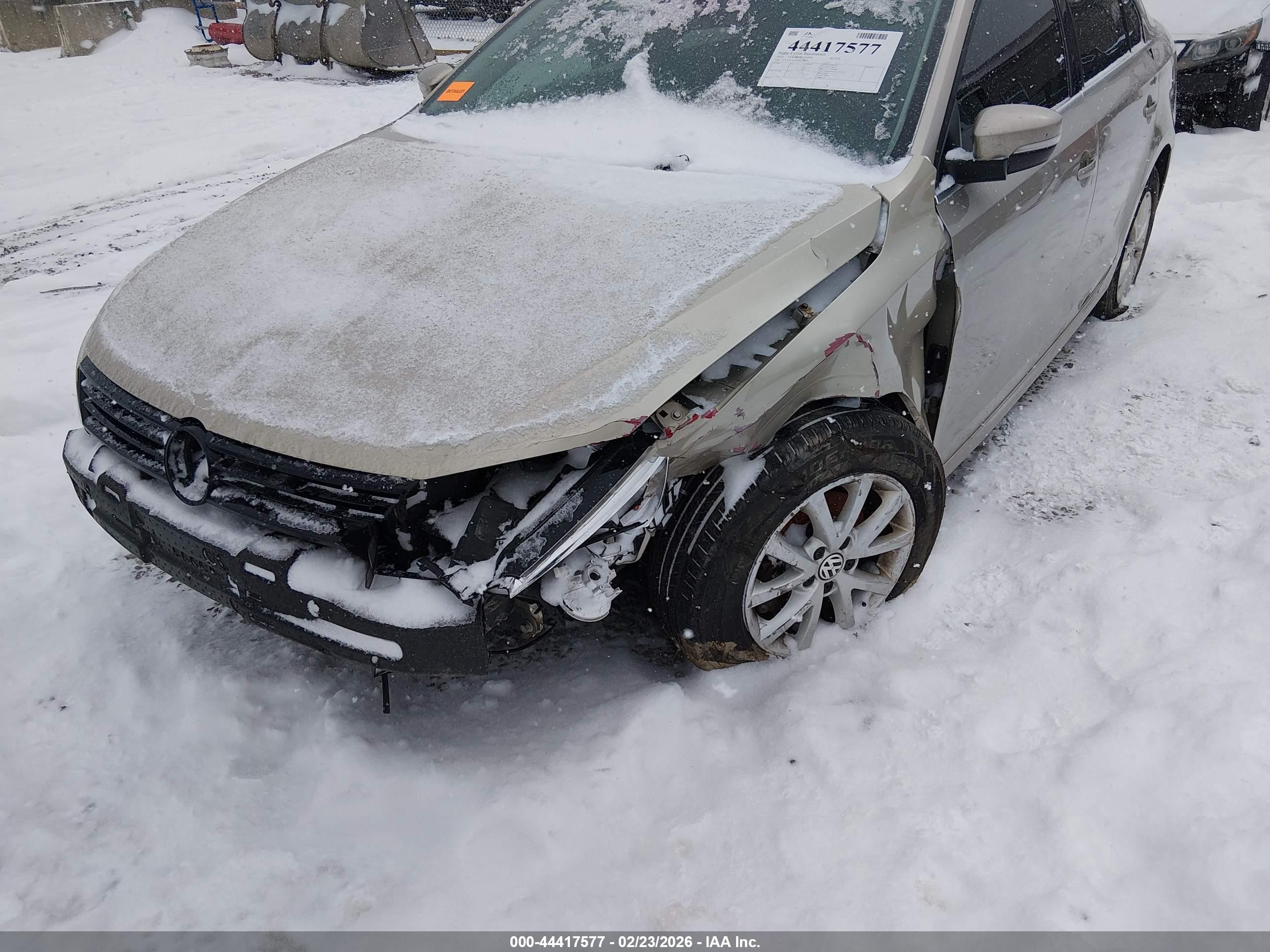 2013 Volkswagen Jetta 2.5l Se Gold vin: 3VWDP7AJ7DM269805