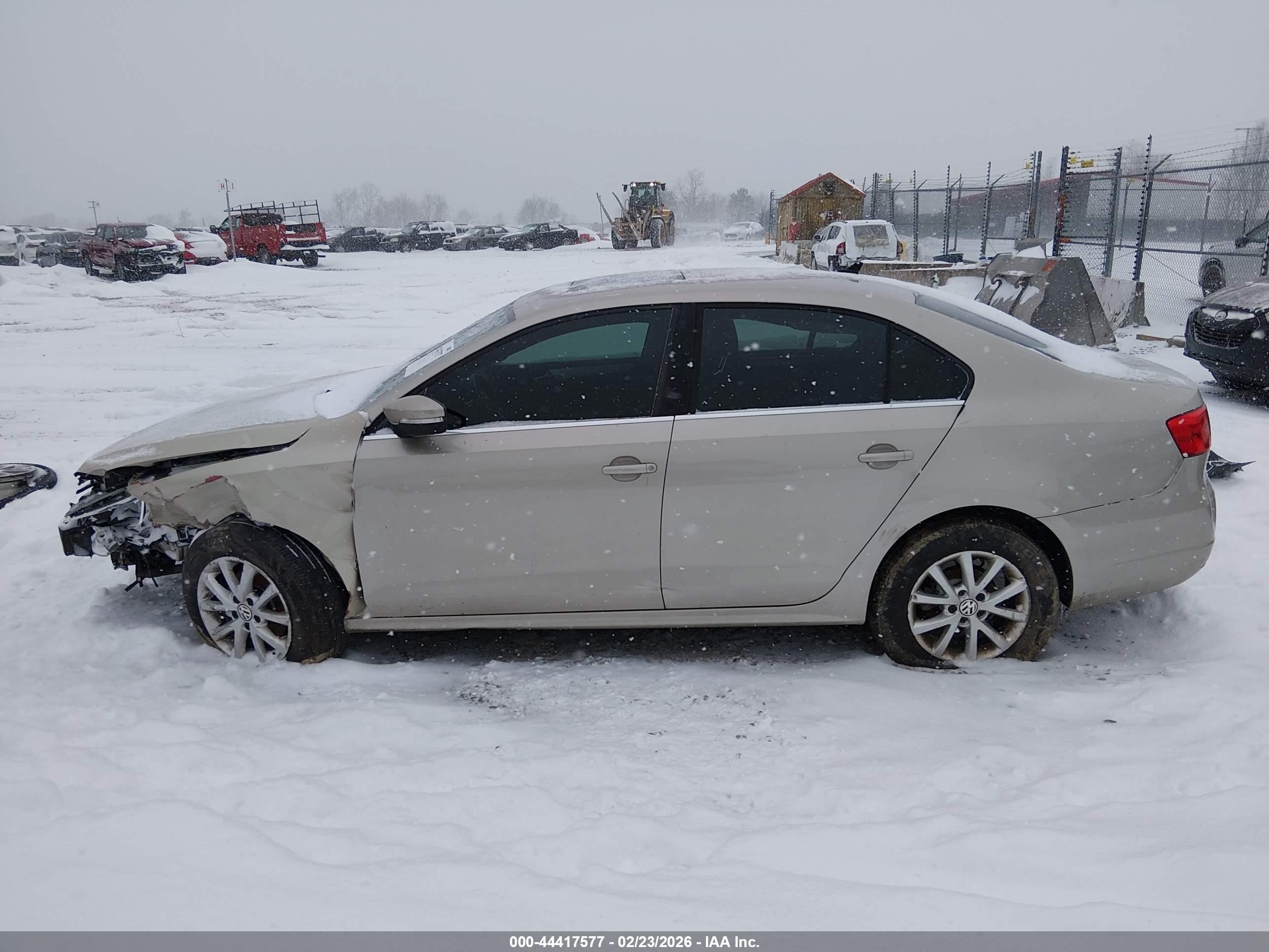 2013 Volkswagen Jetta 2.5l Se Gold vin: 3VWDP7AJ7DM269805