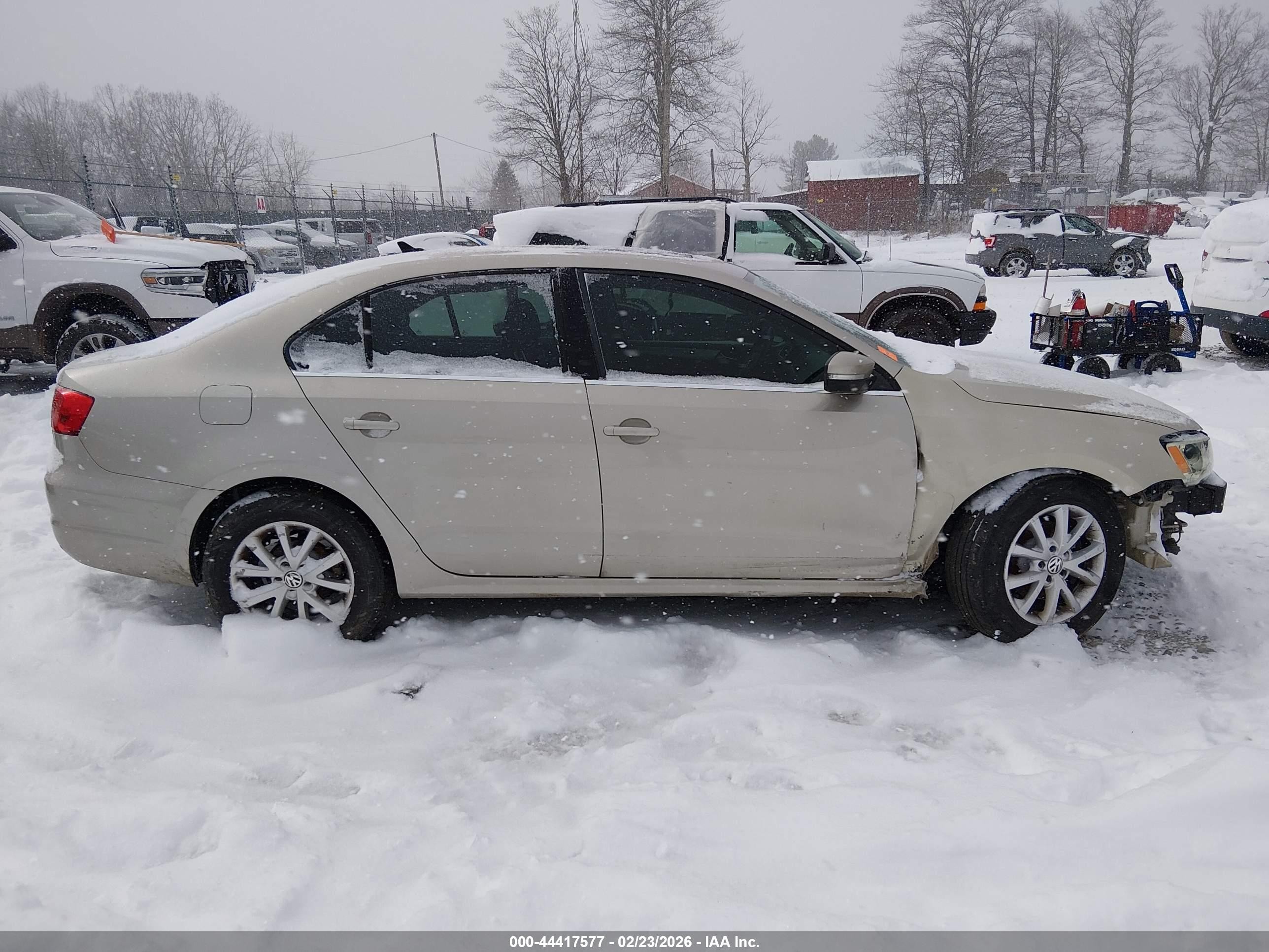 2013 Volkswagen Jetta 2.5l Se Gold vin: 3VWDP7AJ7DM269805