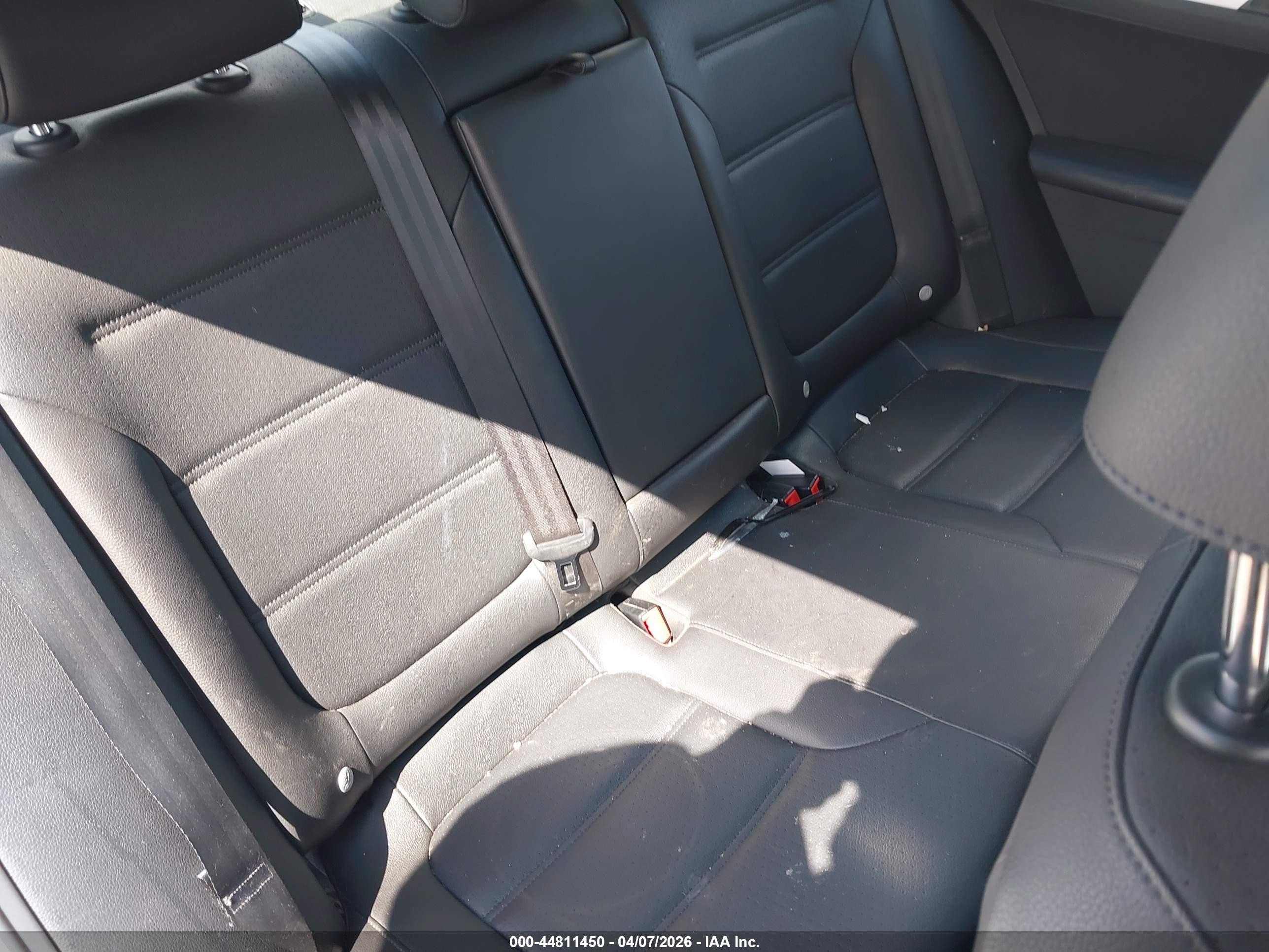 2013 Volkswagen Jetta 2.5l Se Silver vin: 3VWDP7AJ7DM296874