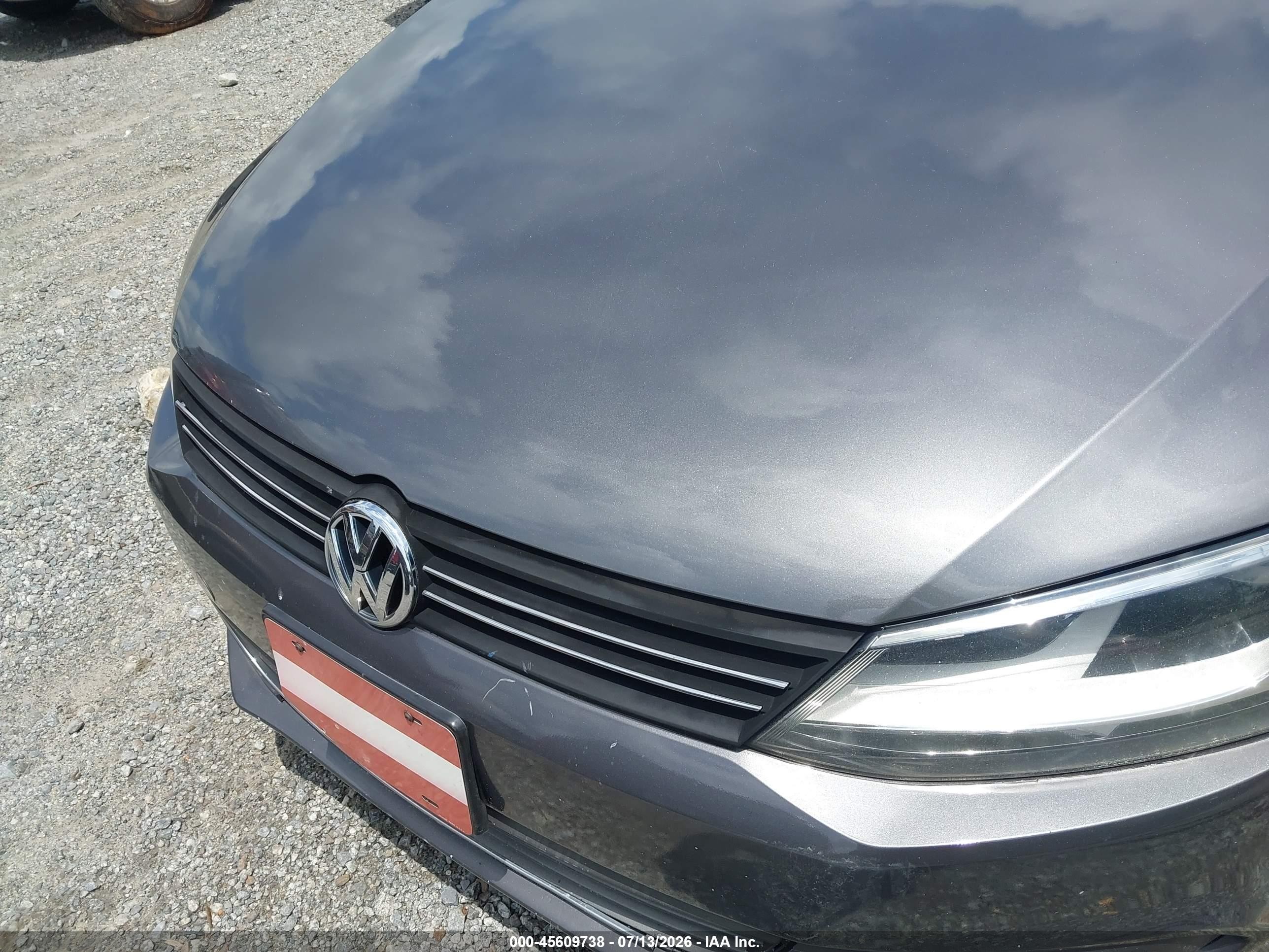 2013 Volkswagen Jetta 2.5l Se Gray vin: 3VWDP7AJ7DM385604