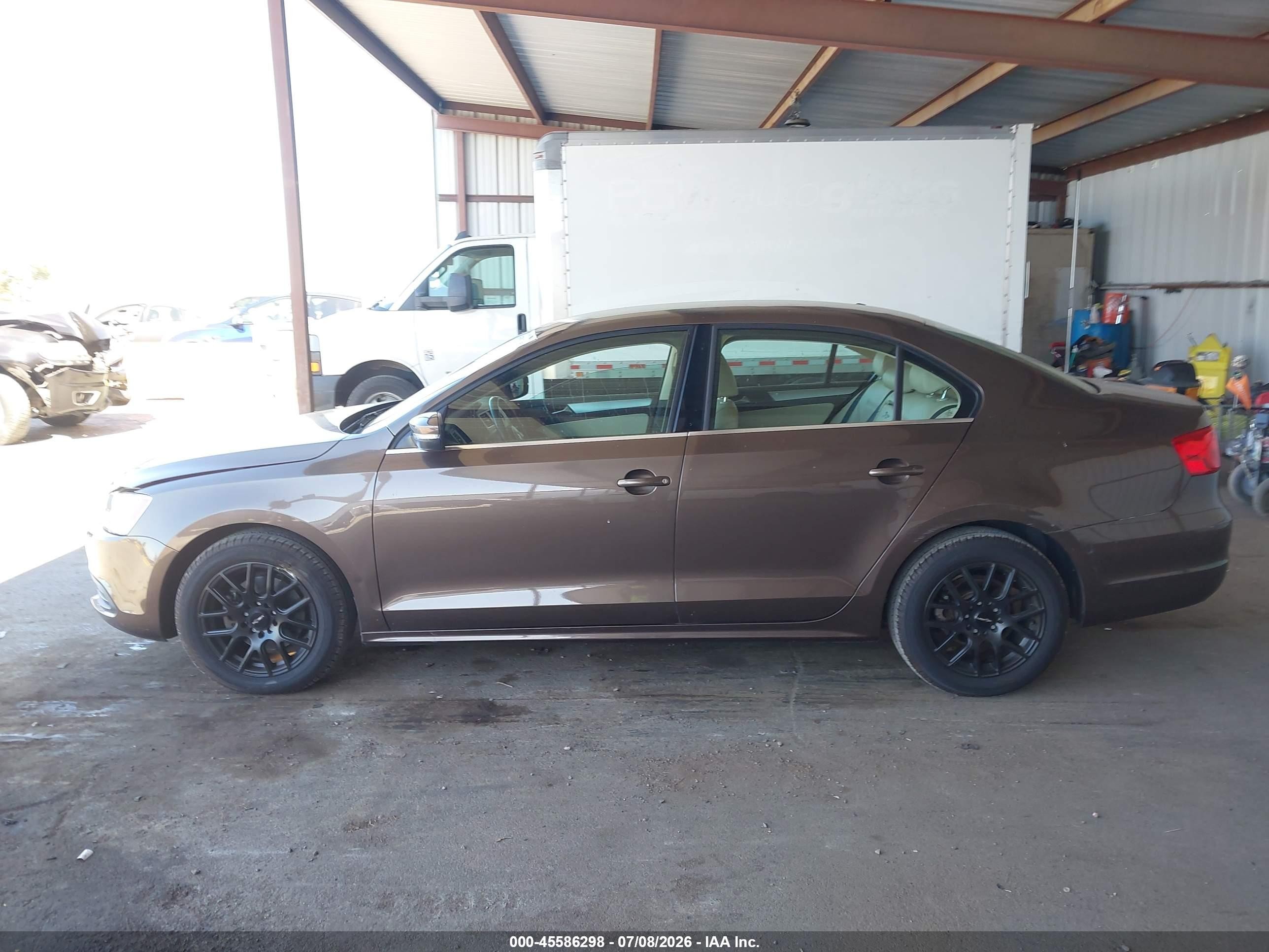2013 Volkswagen Jetta 2.5l Se Brown vin: 3VWDP7AJ7DM388969