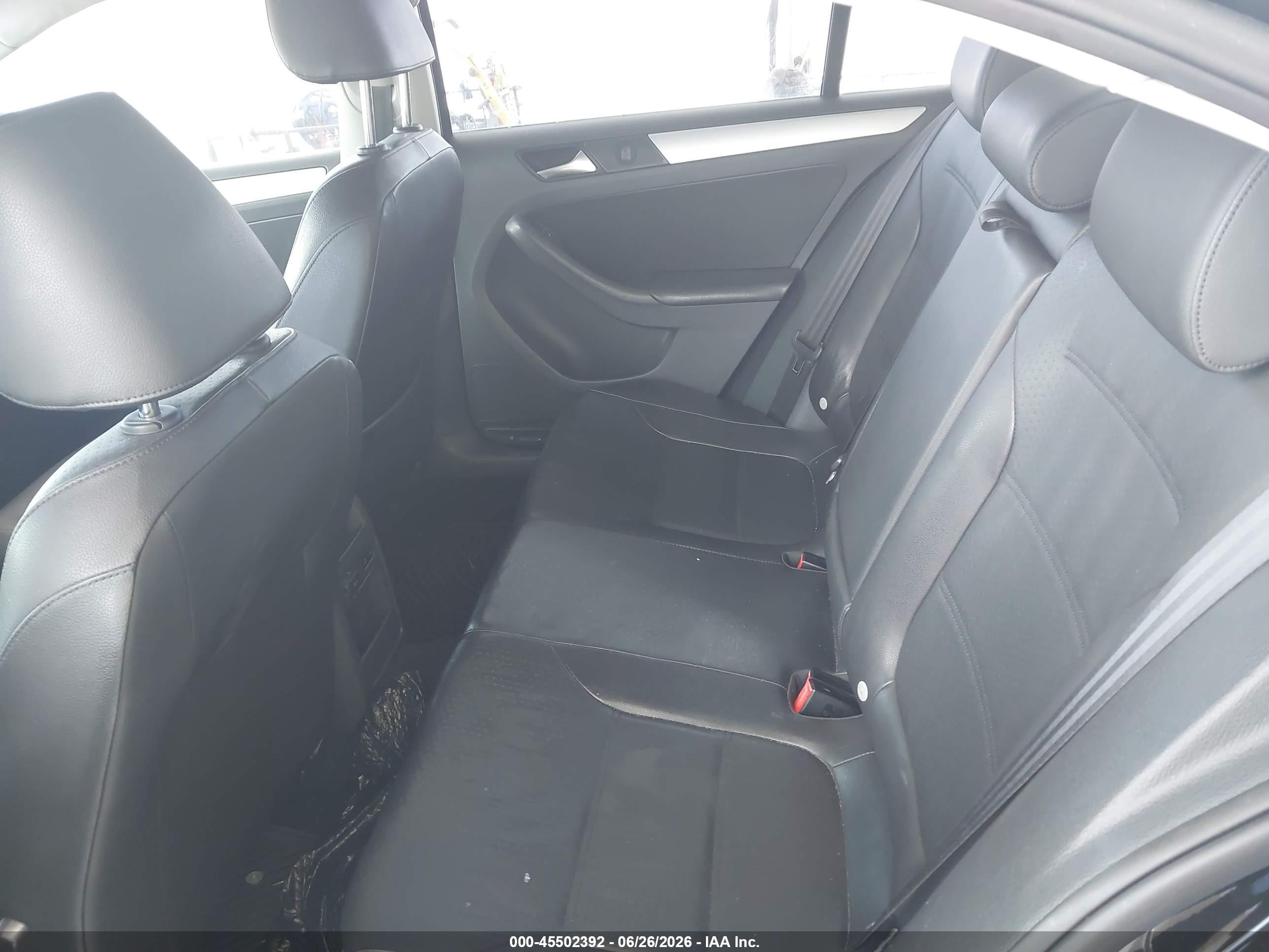 2013 Volkswagen Jetta 2.5l Se Black vin: 3VWDP7AJ7DM404264