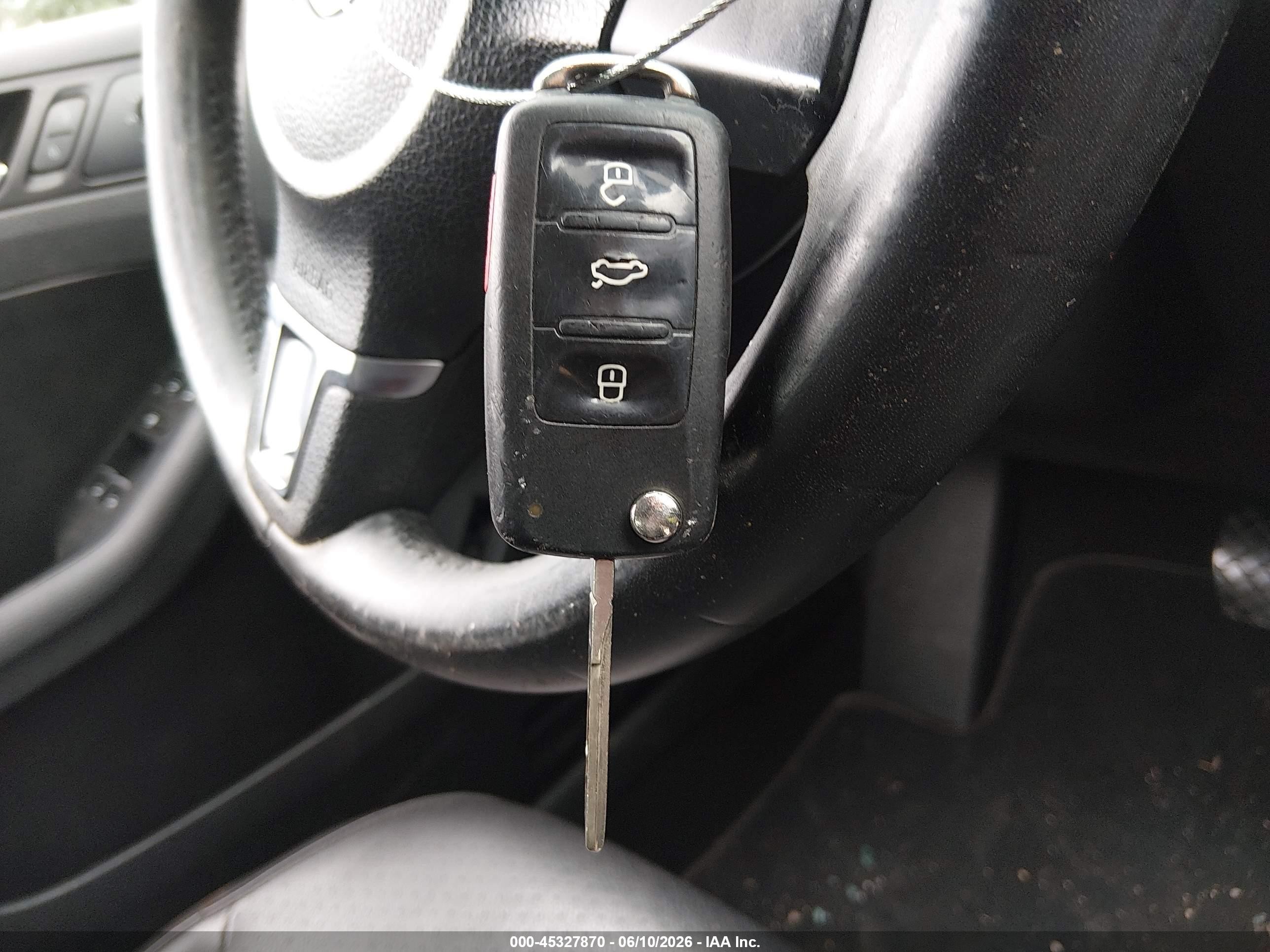2013 Volkswagen Jetta 2.5l Se Silver vin: 3VWDP7AJ7DM405656