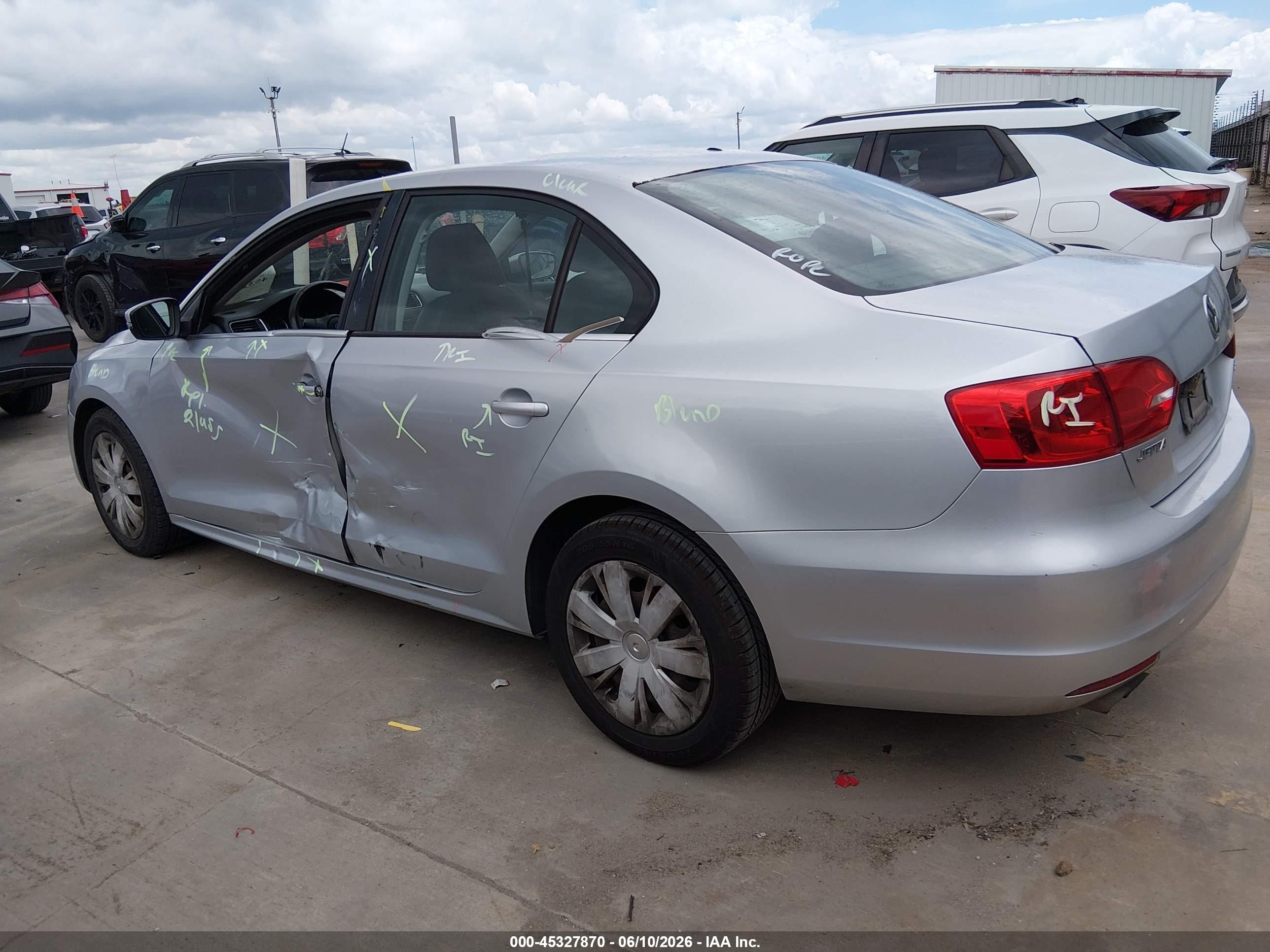 2013 Volkswagen Jetta 2.5l Se Silver vin: 3VWDP7AJ7DM405656