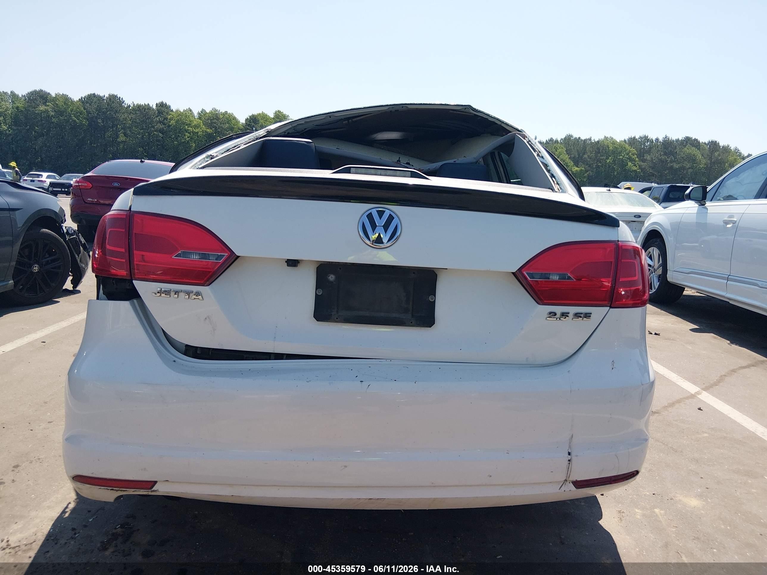 2013 Volkswagen Jetta 2.5l Se White vin: 3VWDP7AJ7DM408458