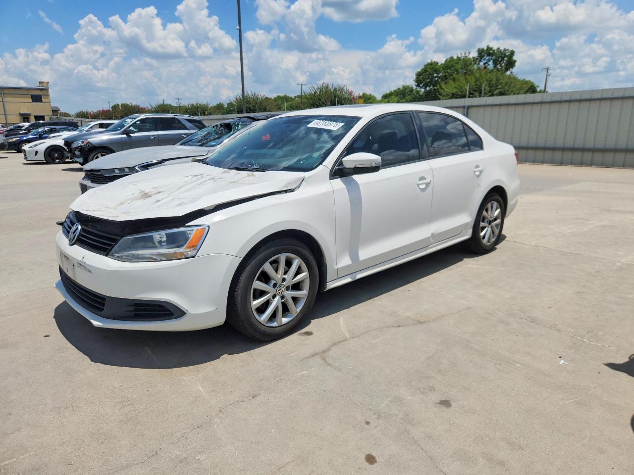 3VWDP7AJ8CM363822