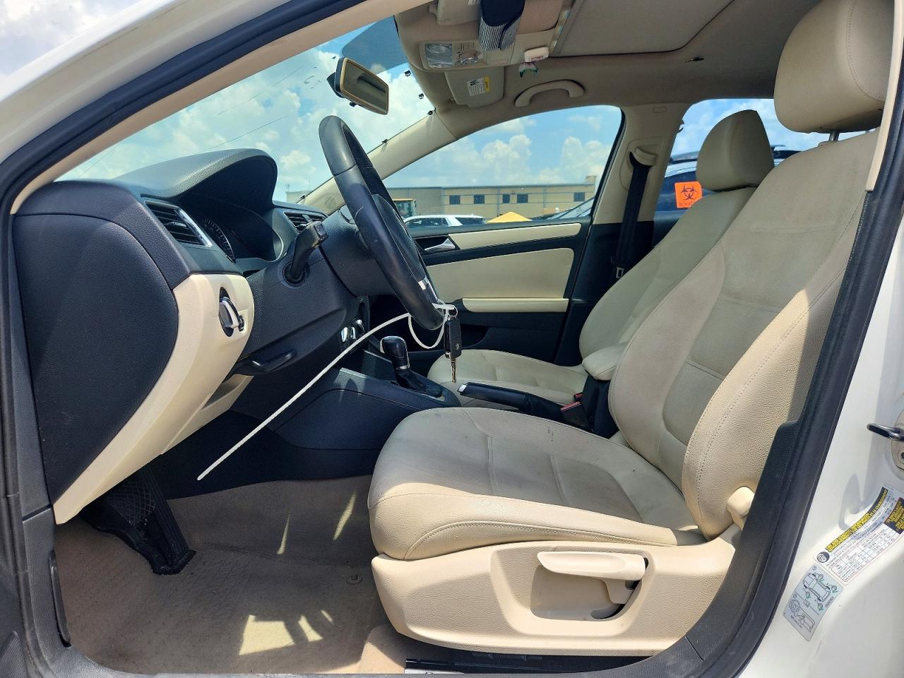 2012 Volkswagen Jetta Se White vin: 3VWDP7AJ8CM363822