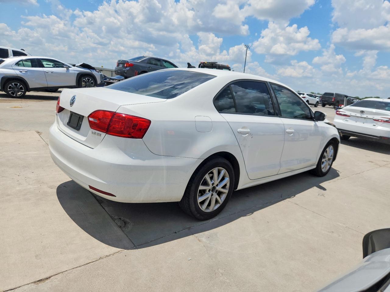 2012 Volkswagen Jetta Se White vin: 3VWDP7AJ8CM363822