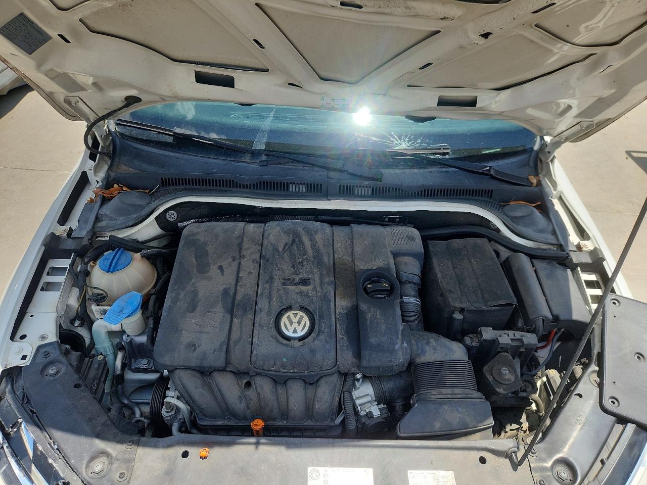 2012 Volkswagen Jetta Se White vin: 3VWDP7AJ8CM363822
