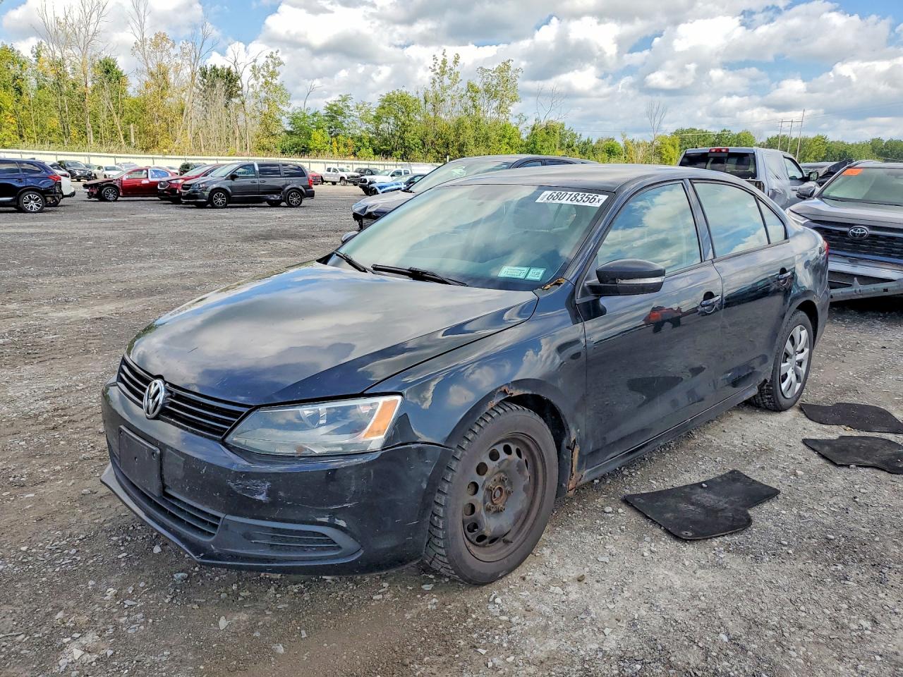 3VWDP7AJ8CM364744