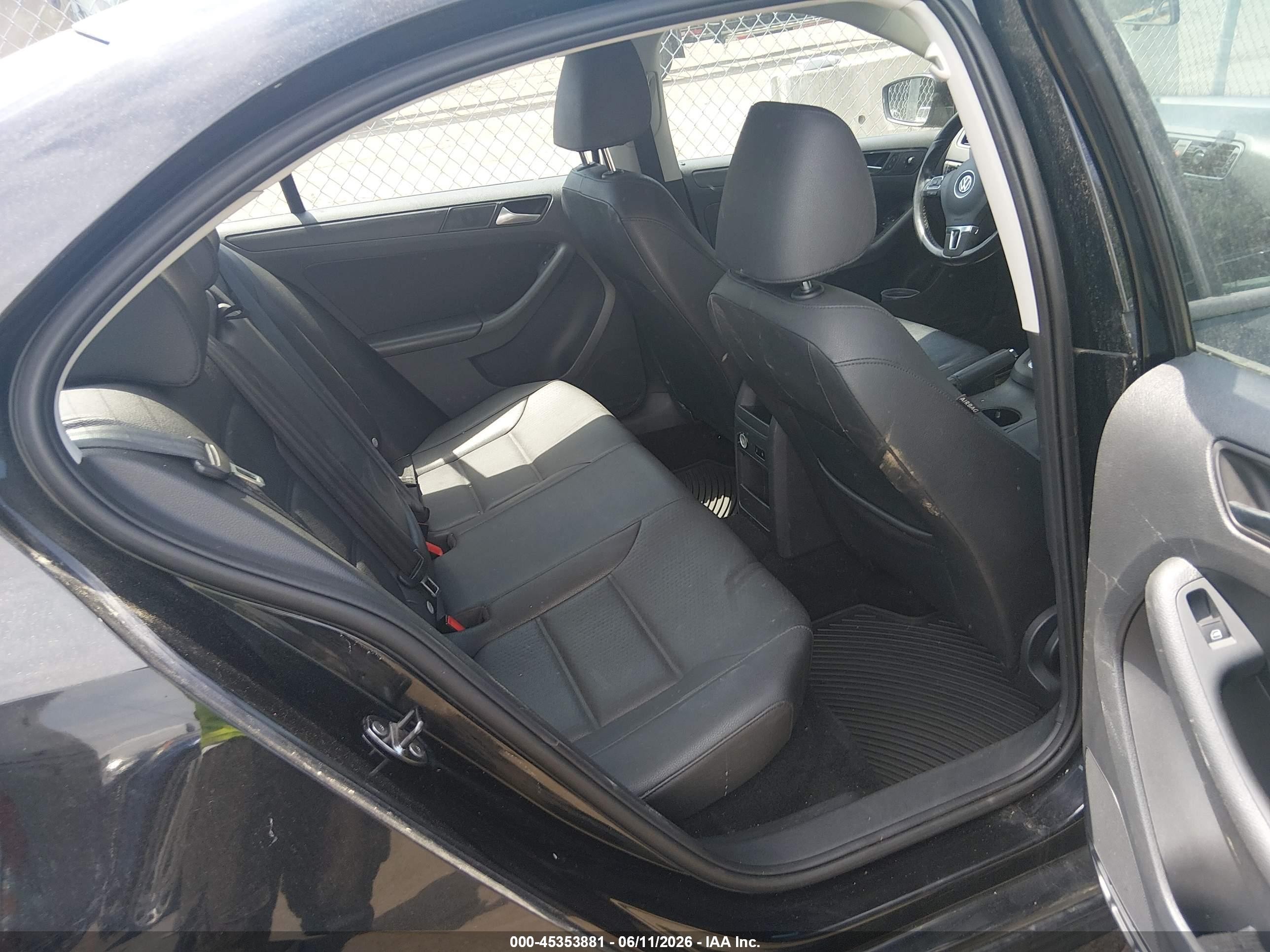 2012 Volkswagen Jetta 2.5l Se Black vin: 3VWDP7AJ8CM425252