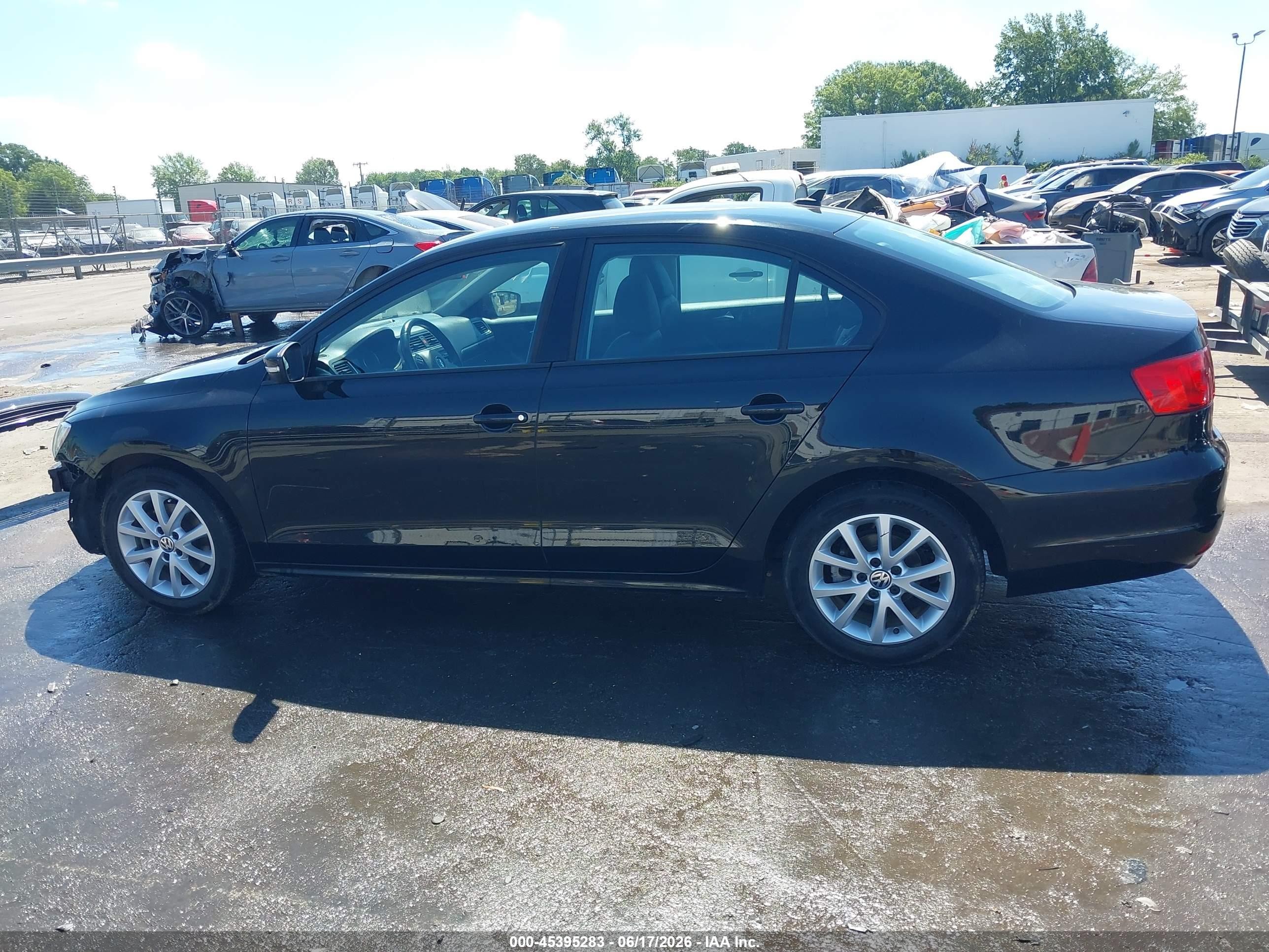 2012 Volkswagen Jetta 2.5l Se Black vin: 3VWDP7AJ8CM469557