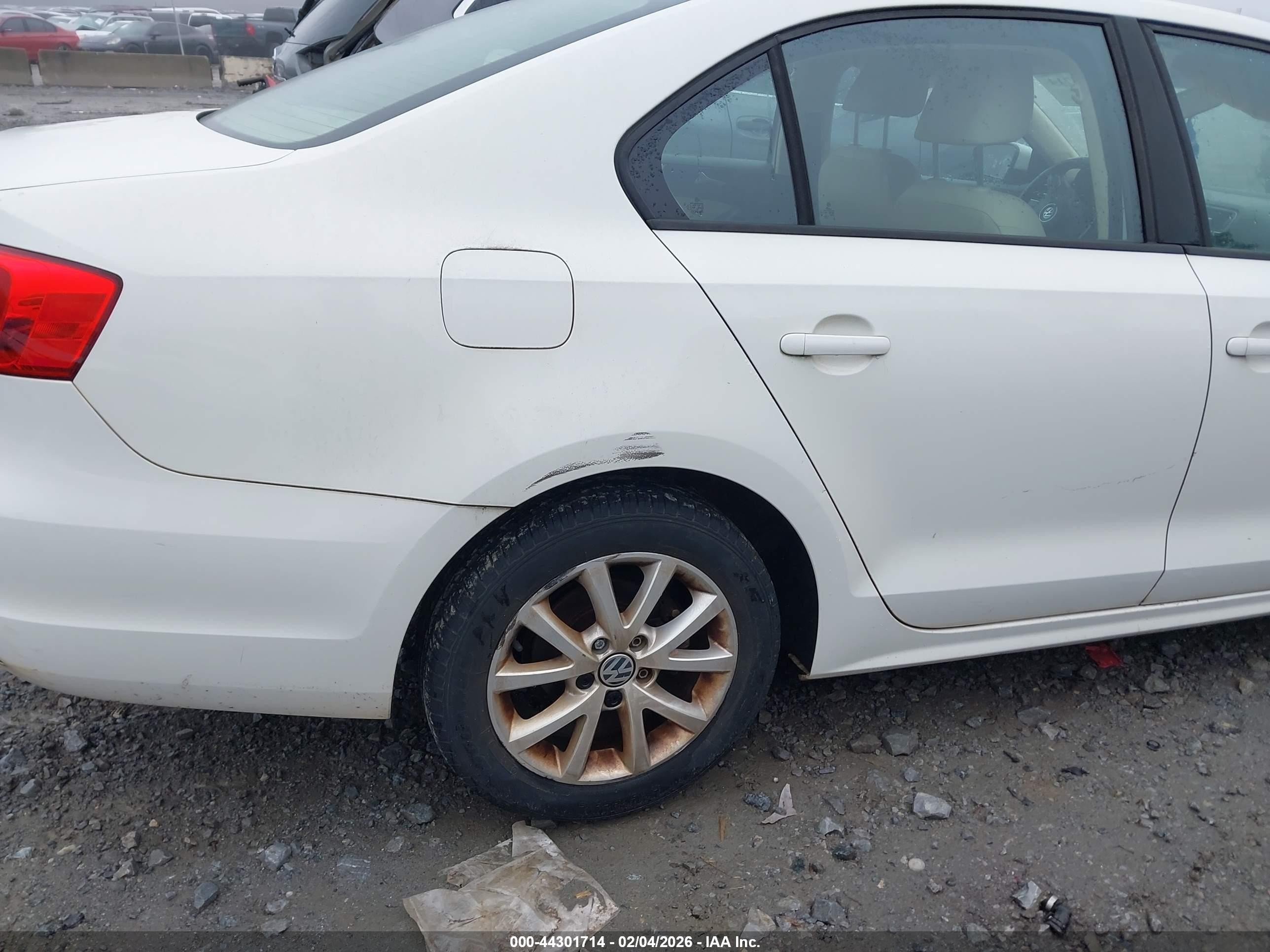 2012 Volkswagen Jetta 2.5l Se White vin: 3VWDP7AJ8CM470188