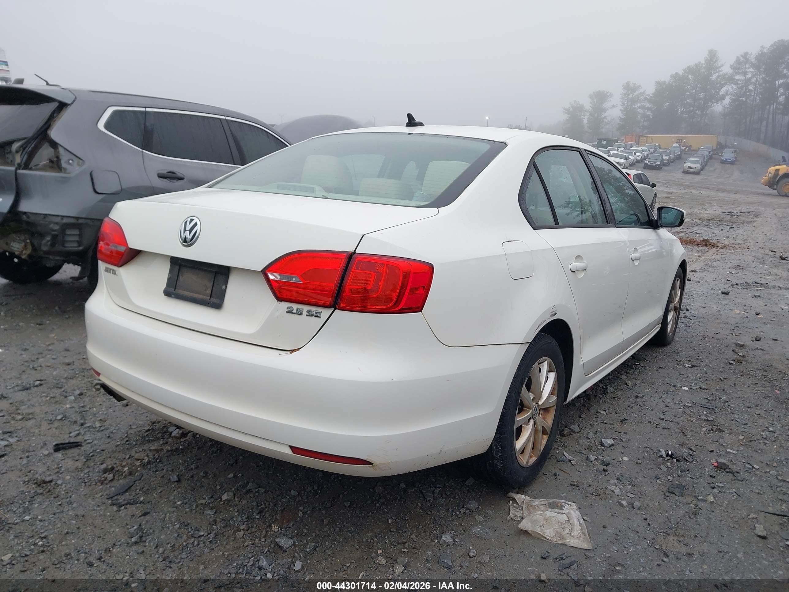 2012 Volkswagen Jetta 2.5l Se White vin: 3VWDP7AJ8CM470188