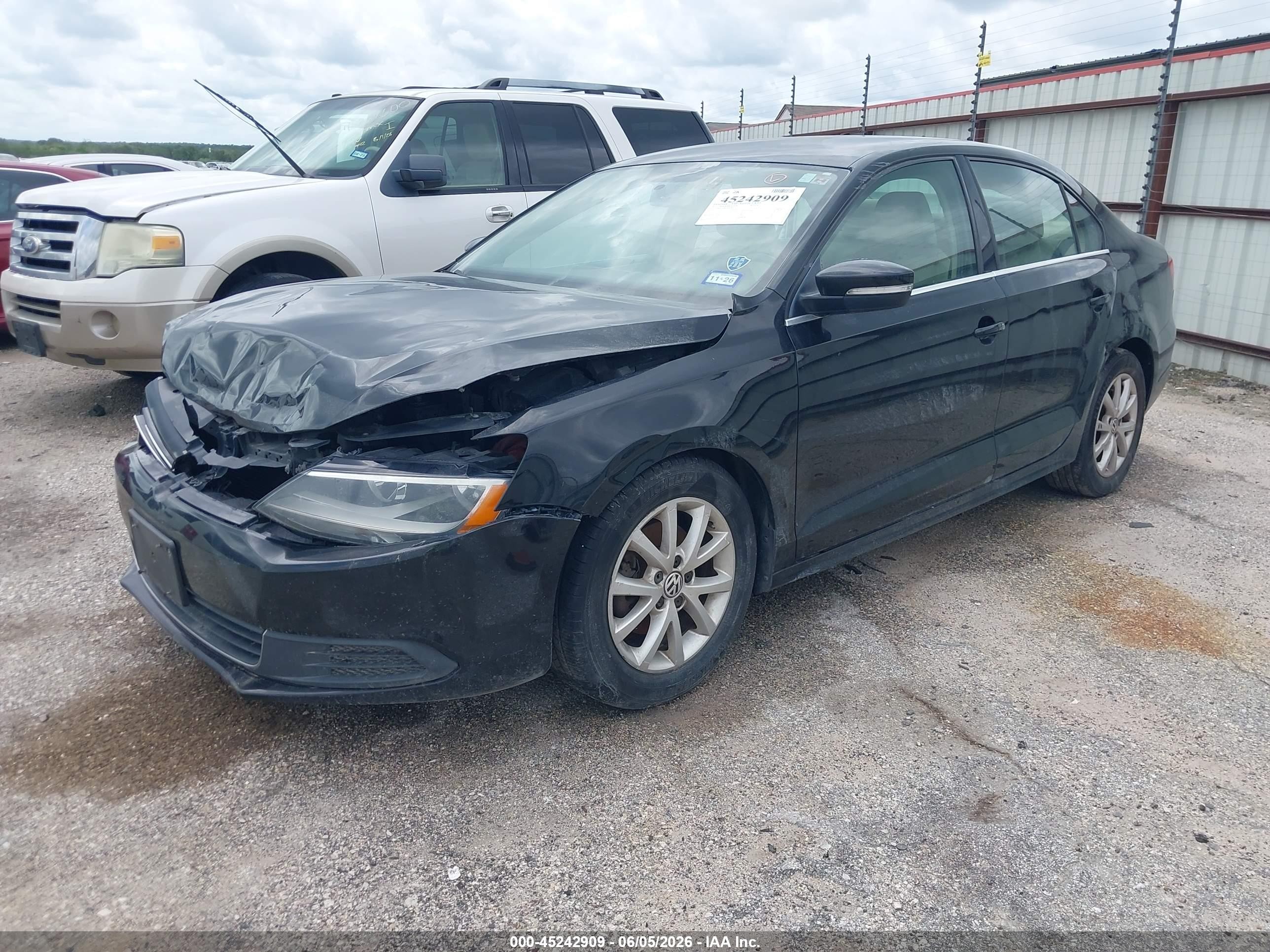 2013 Volkswagen Jetta 2.5l Se Черный vin: 3VWDP7AJ8DM202825