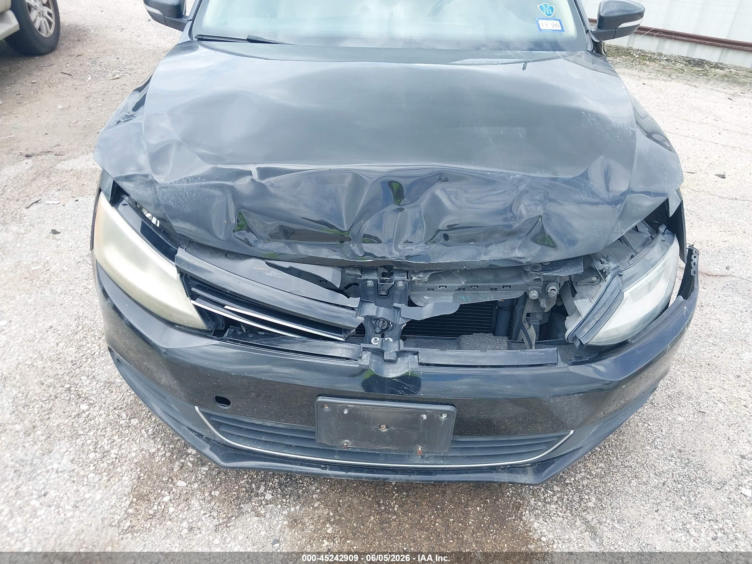 2013 Volkswagen Jetta 2.5l Se Черный vin: 3VWDP7AJ8DM202825