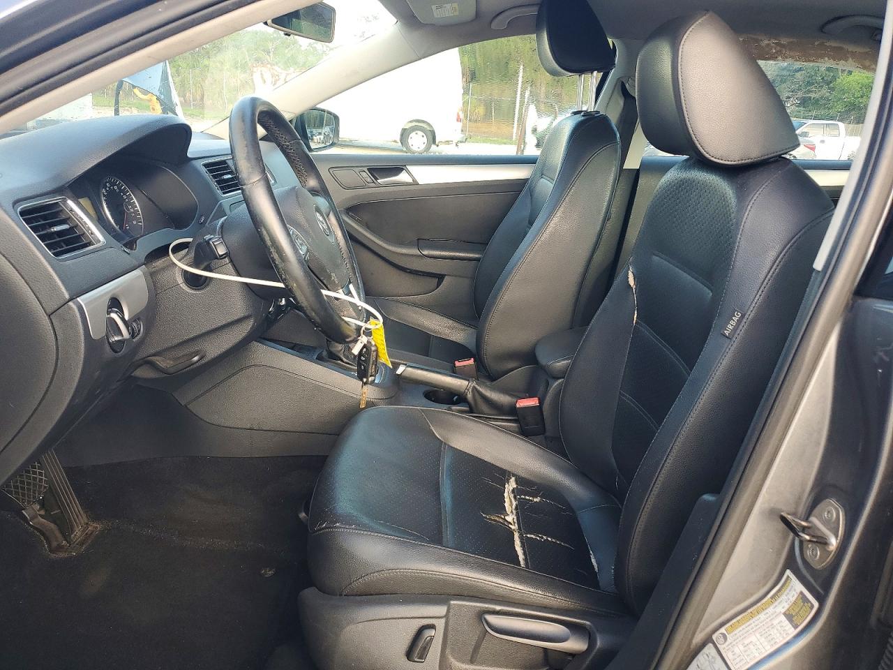 2013 Volkswagen Jetta Se Gray vin: 3VWDP7AJ8DM255525