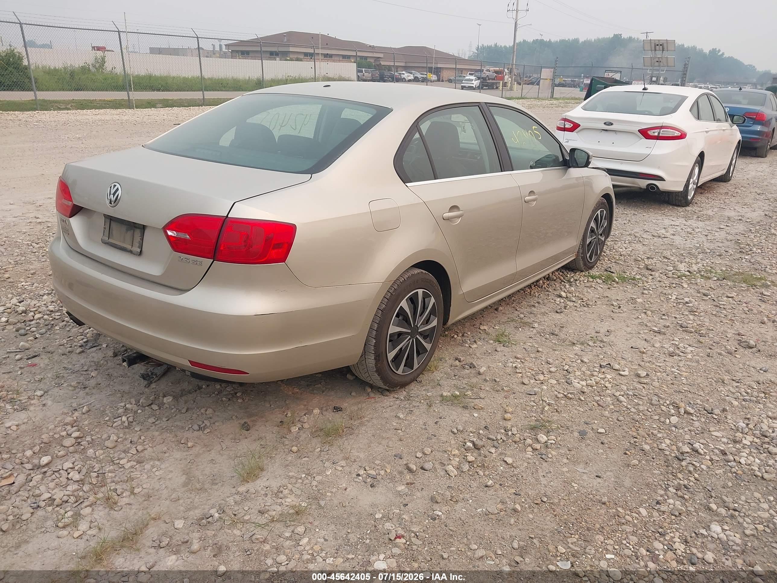 2013 Volkswagen Jetta 2.5l Se Gold vin: 3VWDP7AJ8DM265875