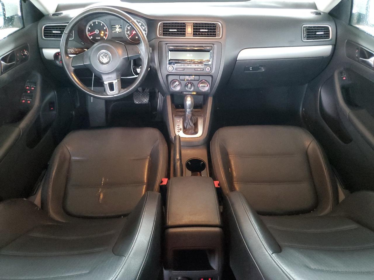 2013 Volkswagen Jetta Белый vin: 3VWDP7AJ8DM384901
