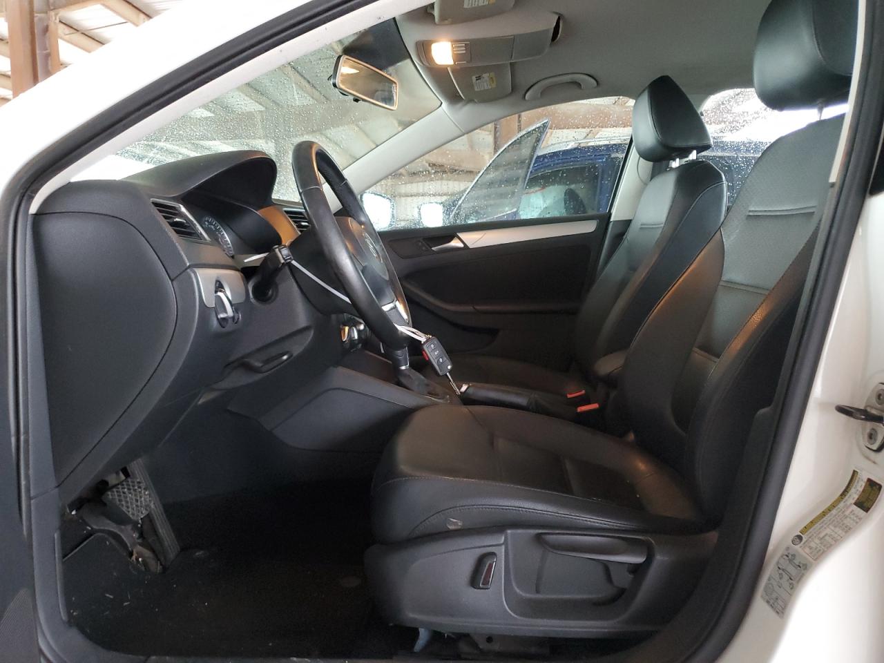 2013 Volkswagen Jetta Белый vin: 3VWDP7AJ8DM384901