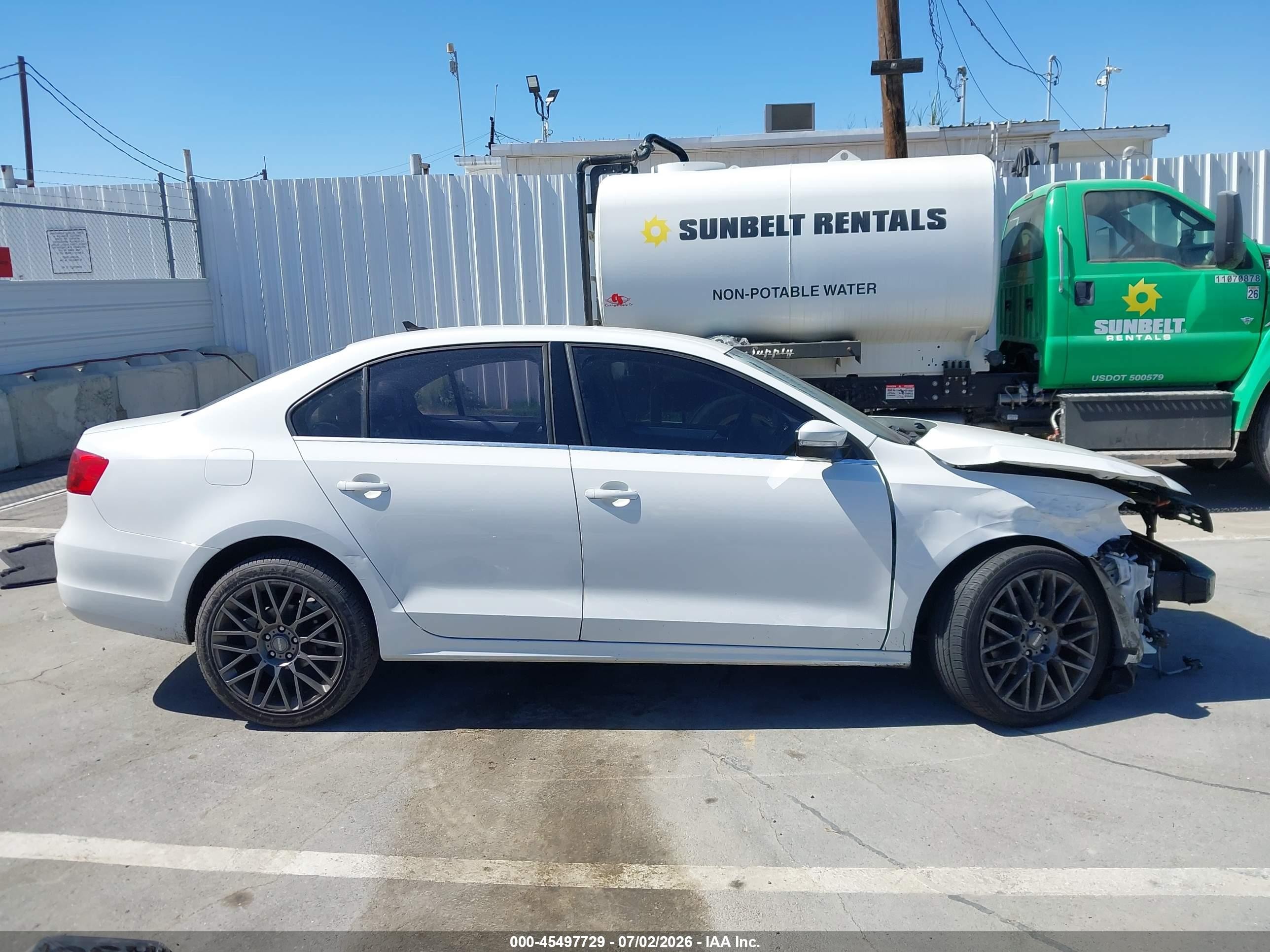 2013 Volkswagen Jetta 2.5l Se White vin: 3VWDP7AJ8DM422546