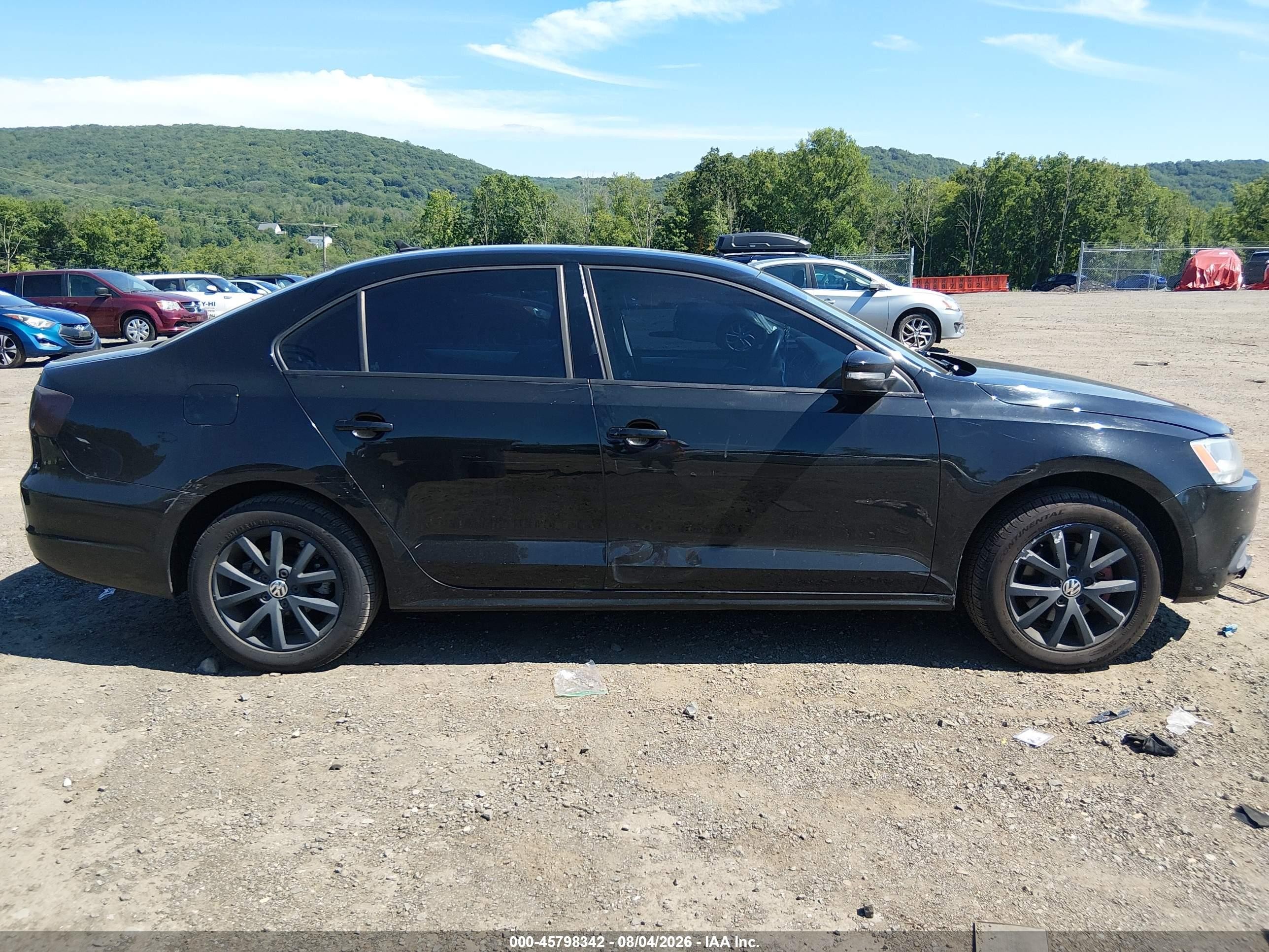 2013 Volkswagen Jetta 2.5l Se Black vin: 3VWDP7AJ8DM438407